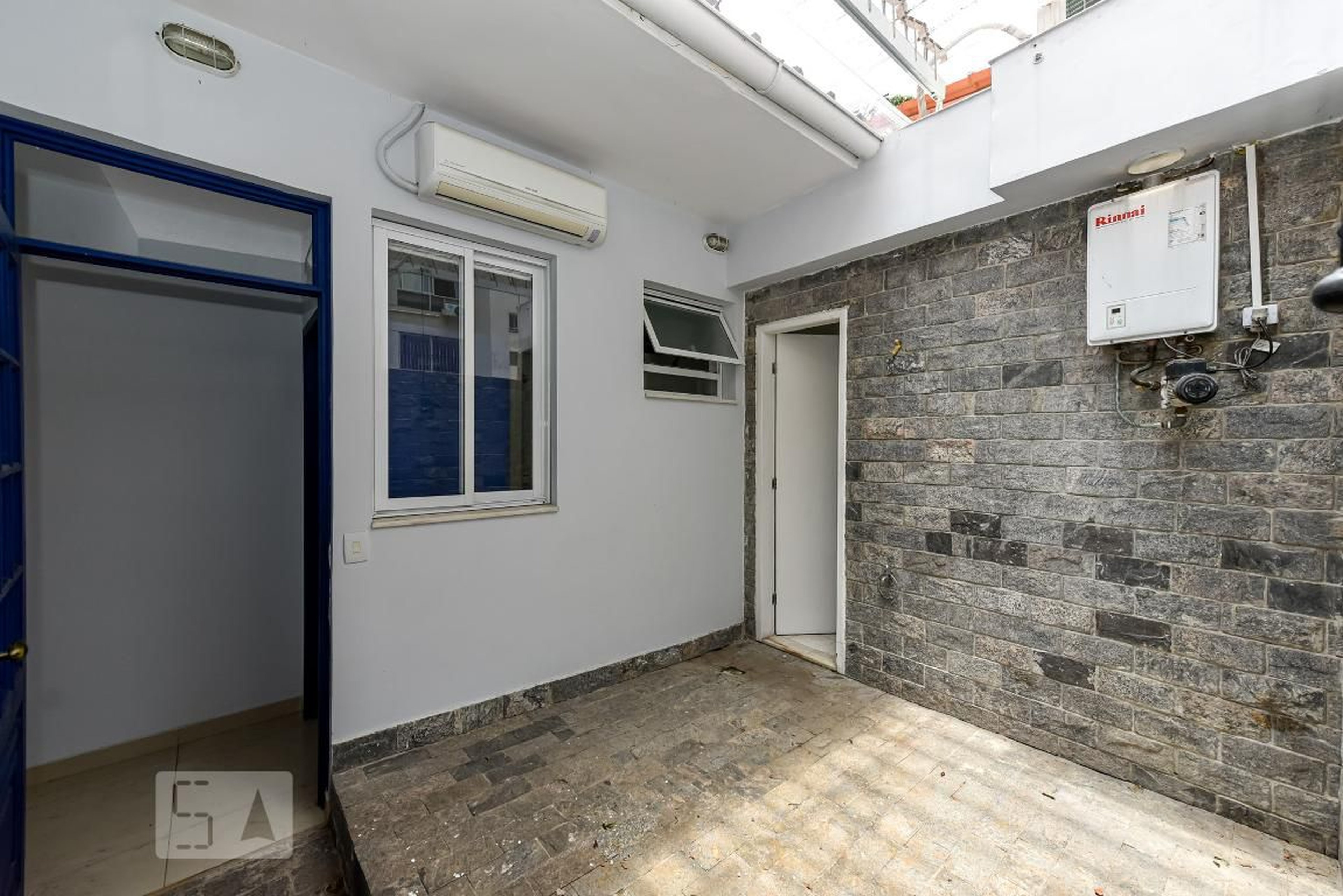 Área Externa - Edificio Issa