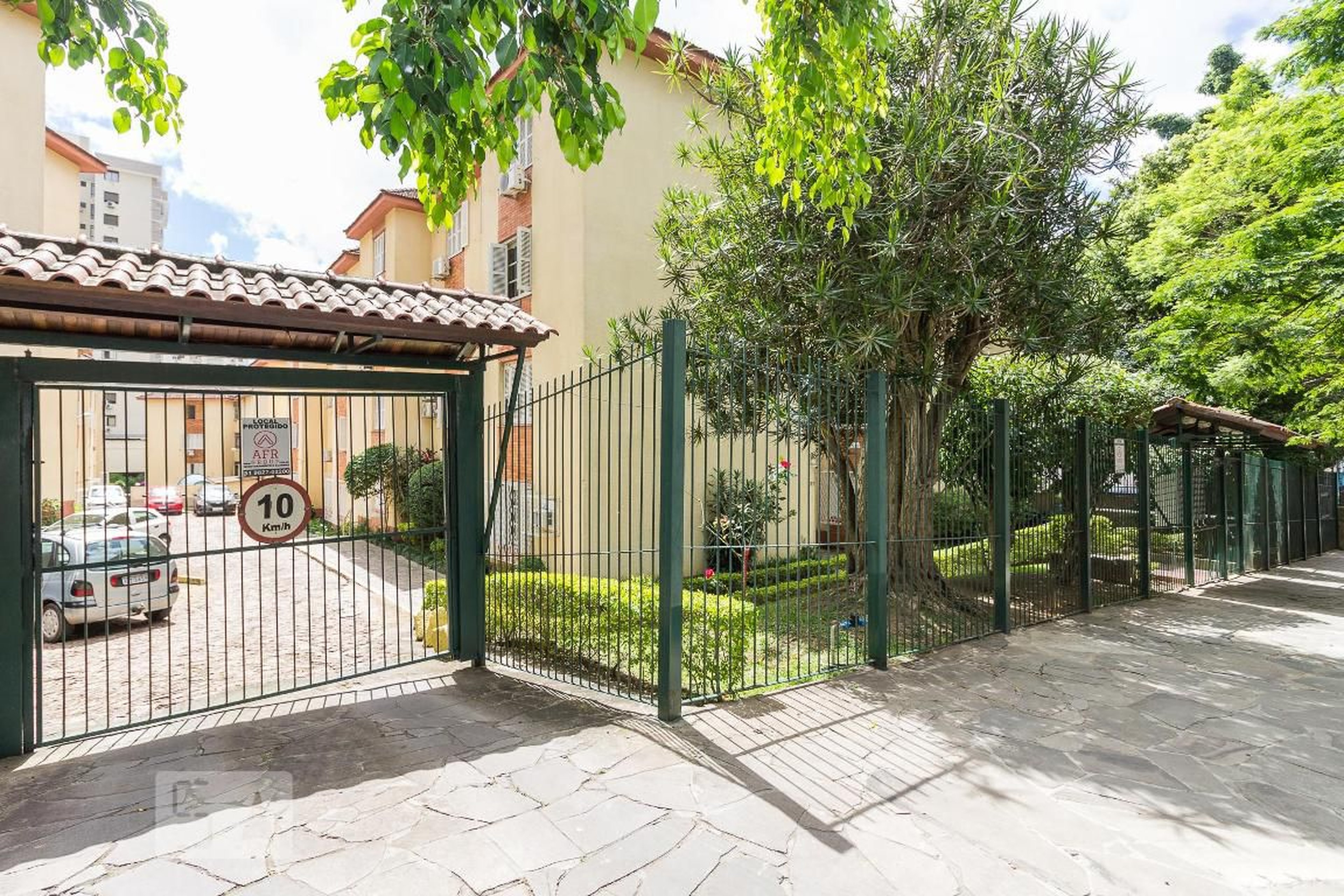 Fachada Condomínio Silva Jardim