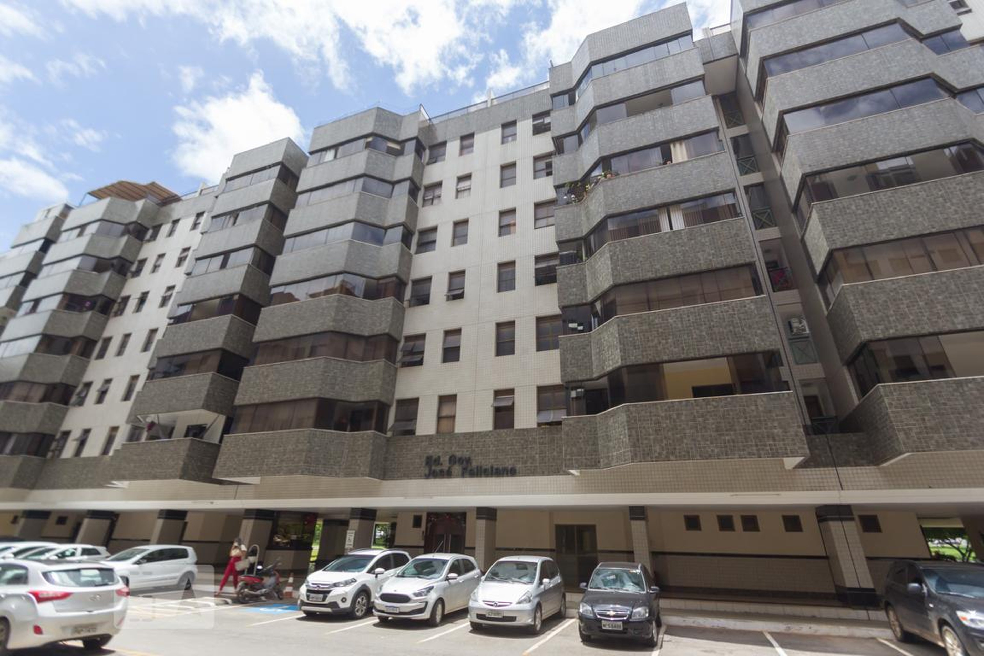 Fachada Condomínio em Shcn Superquadra Norte 212 - Asa Norte, Brasília - Df, 70864-000, Brasil, bloco k