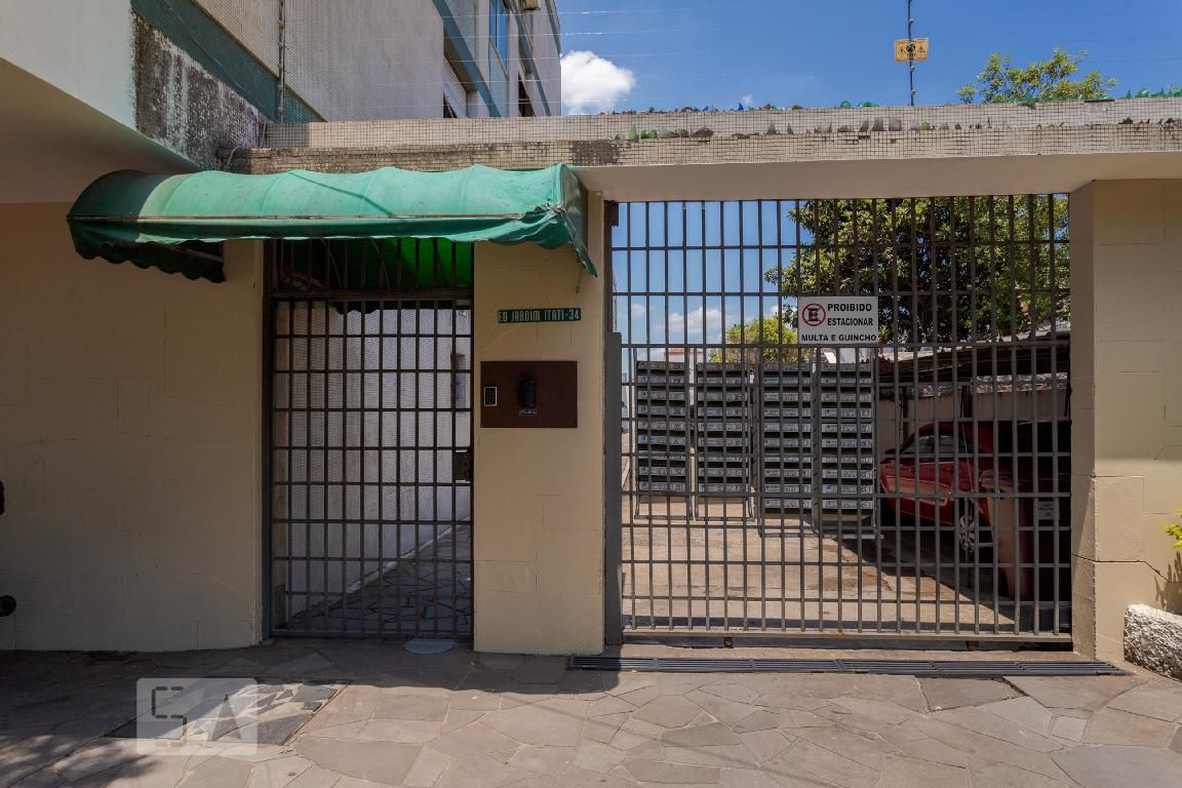 Entrada - Jardim Itati