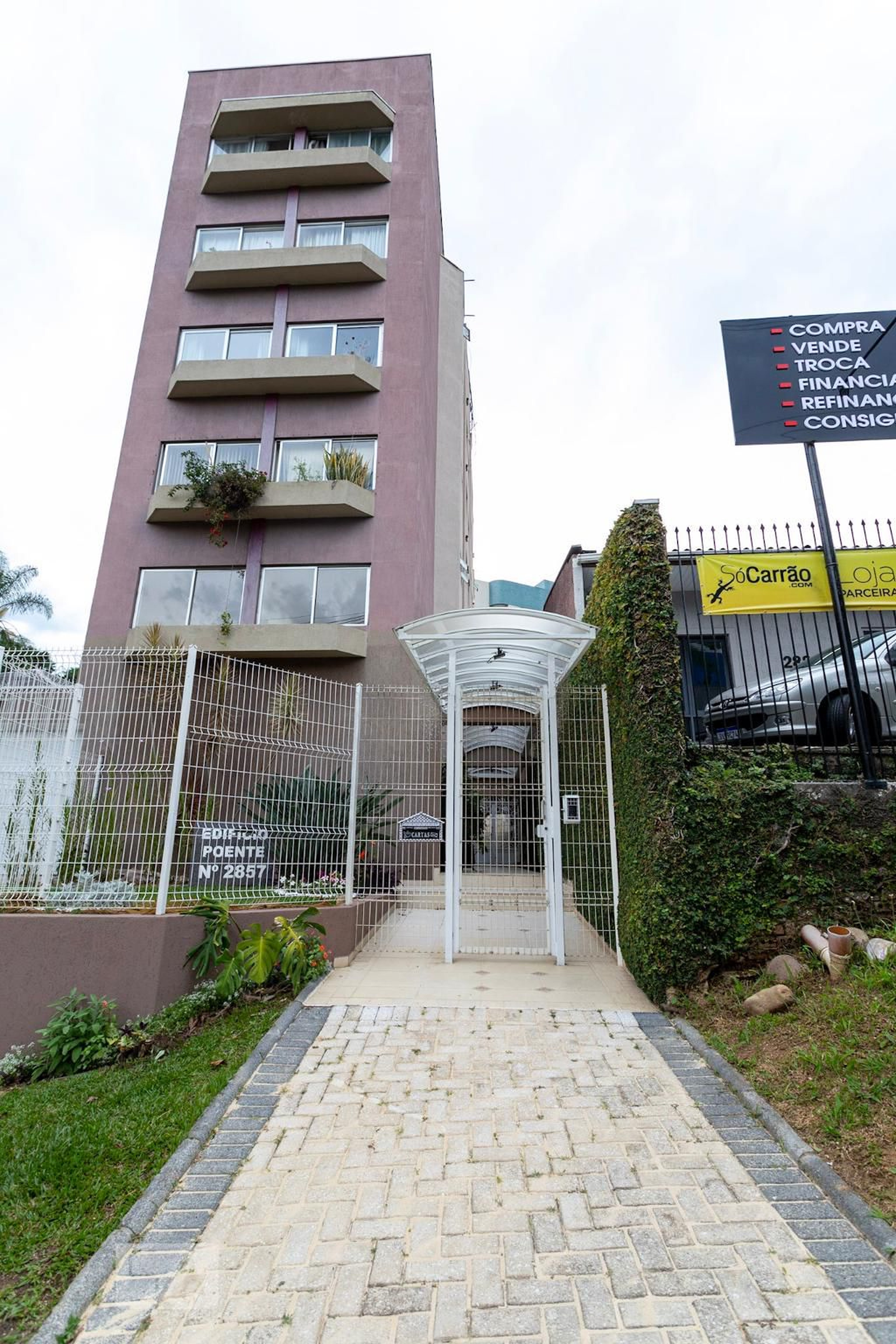 Fachada do Prédio Edifício Poente