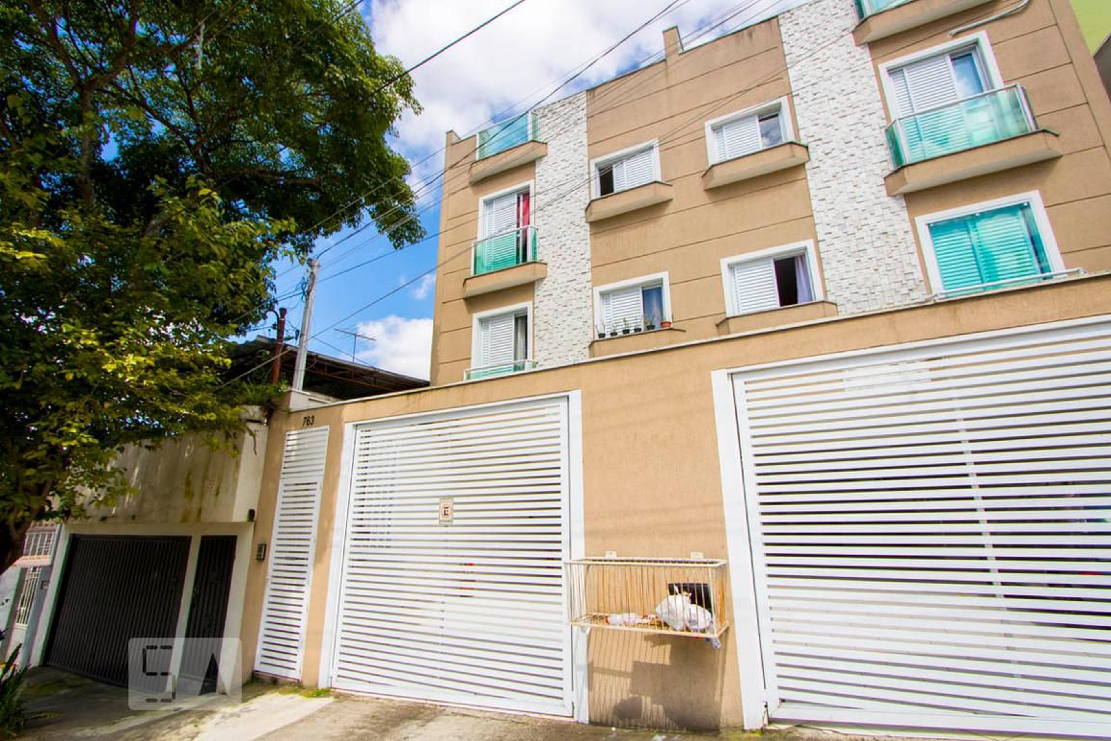 Fachada Condomínio em Avenida Antônio Cardoso, 536