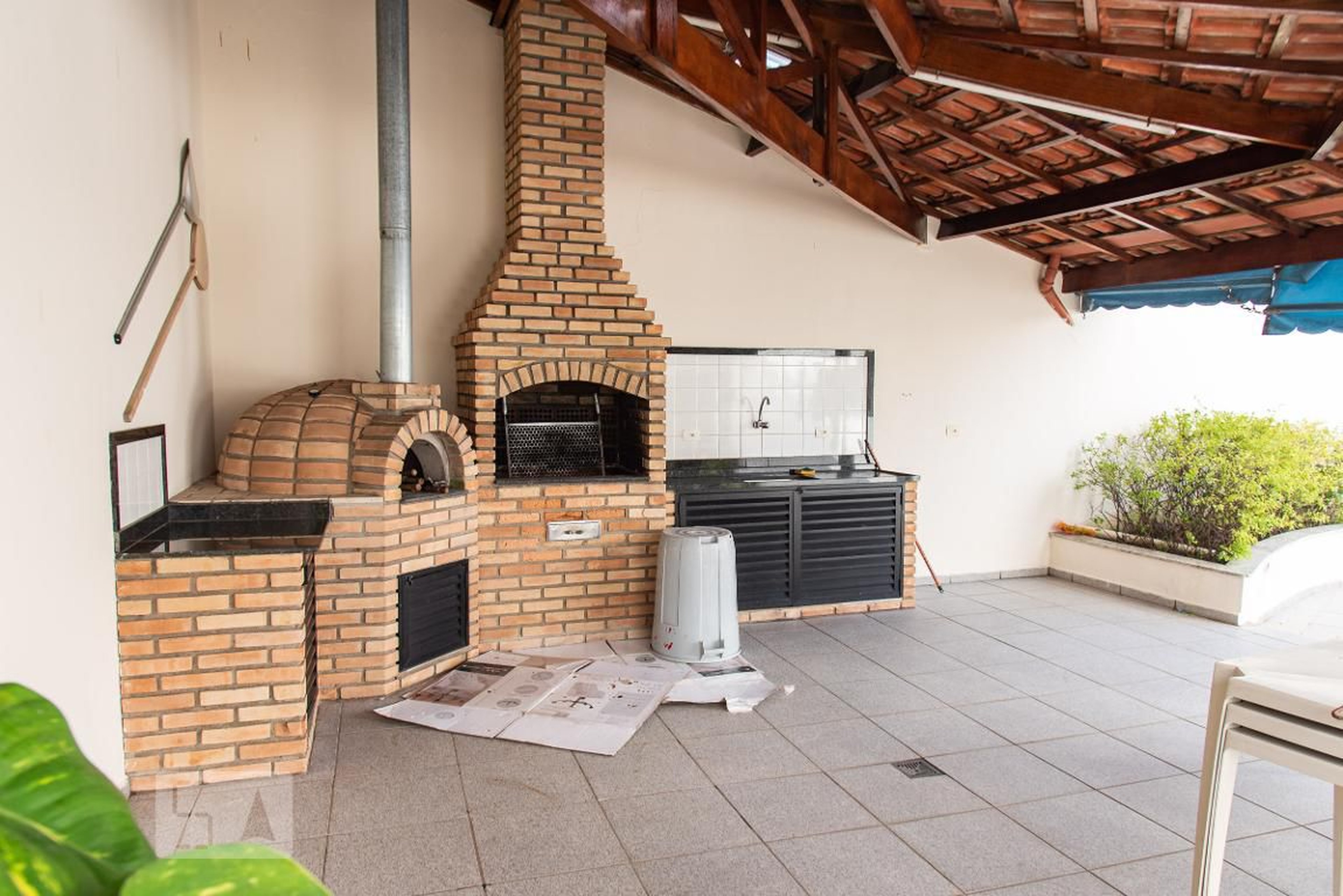 Churrasqueira - Edifício Marília Di Francesco