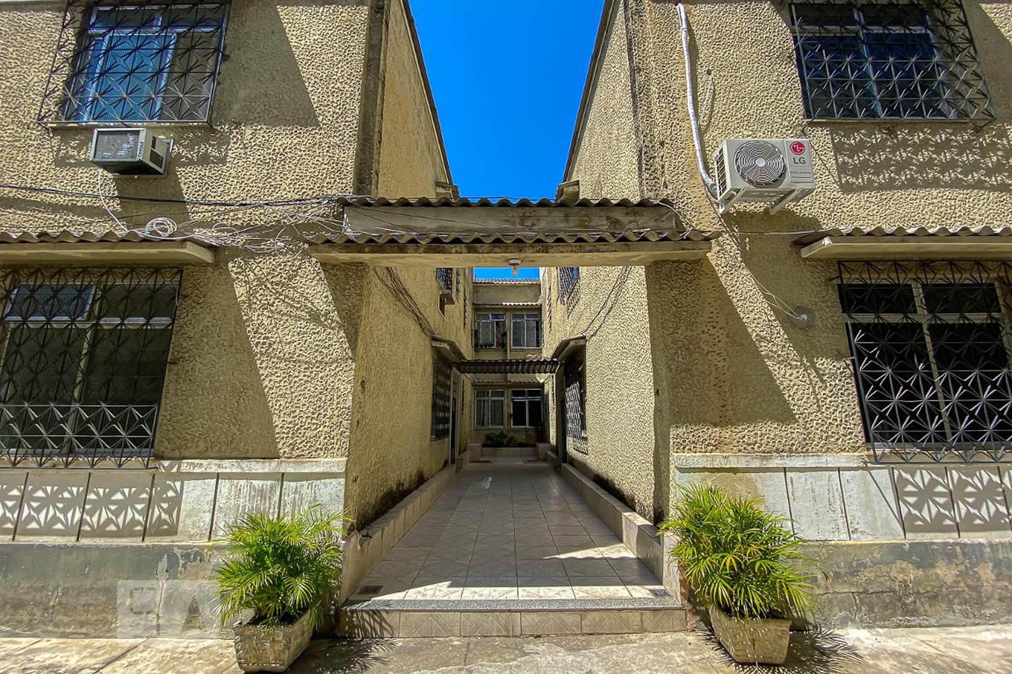 Entrada do Prédio - Cintra