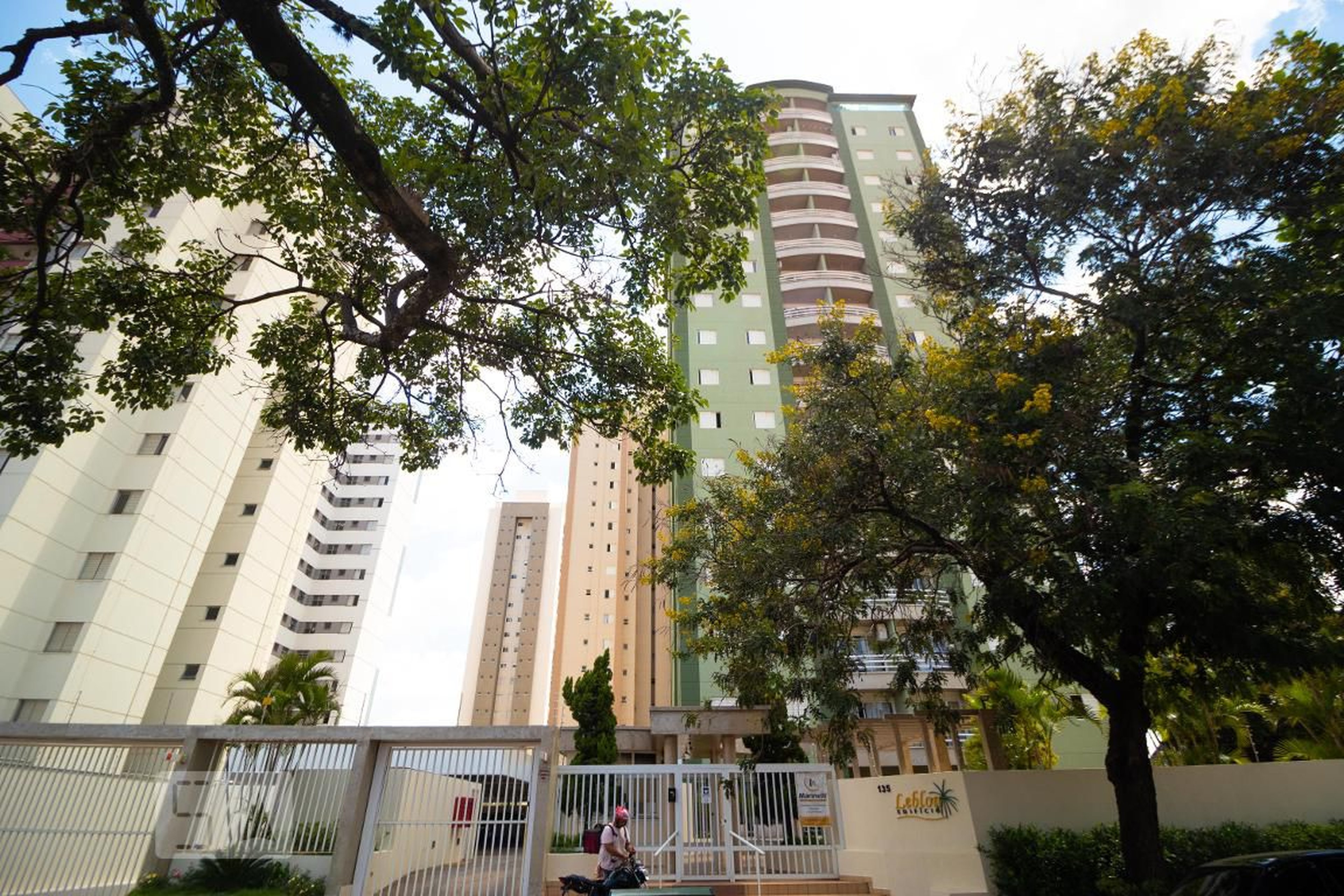 Fachada Condomínio Leblon