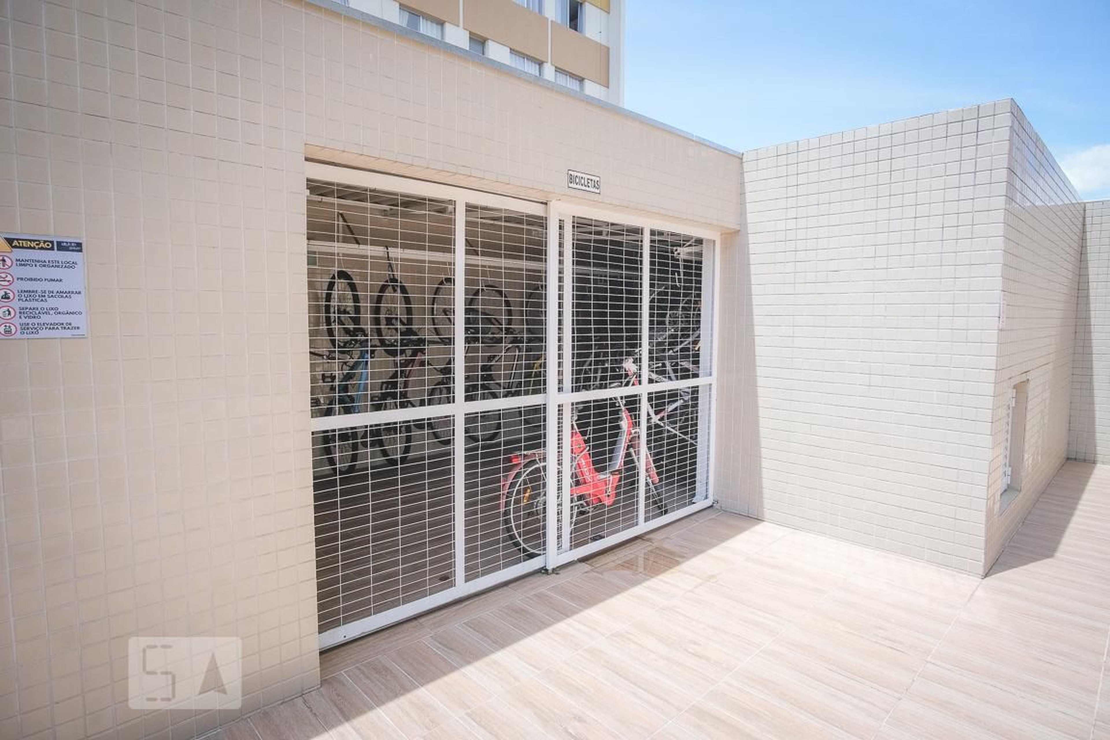 Bicicletário - Edifício Living Smart Compact Residences