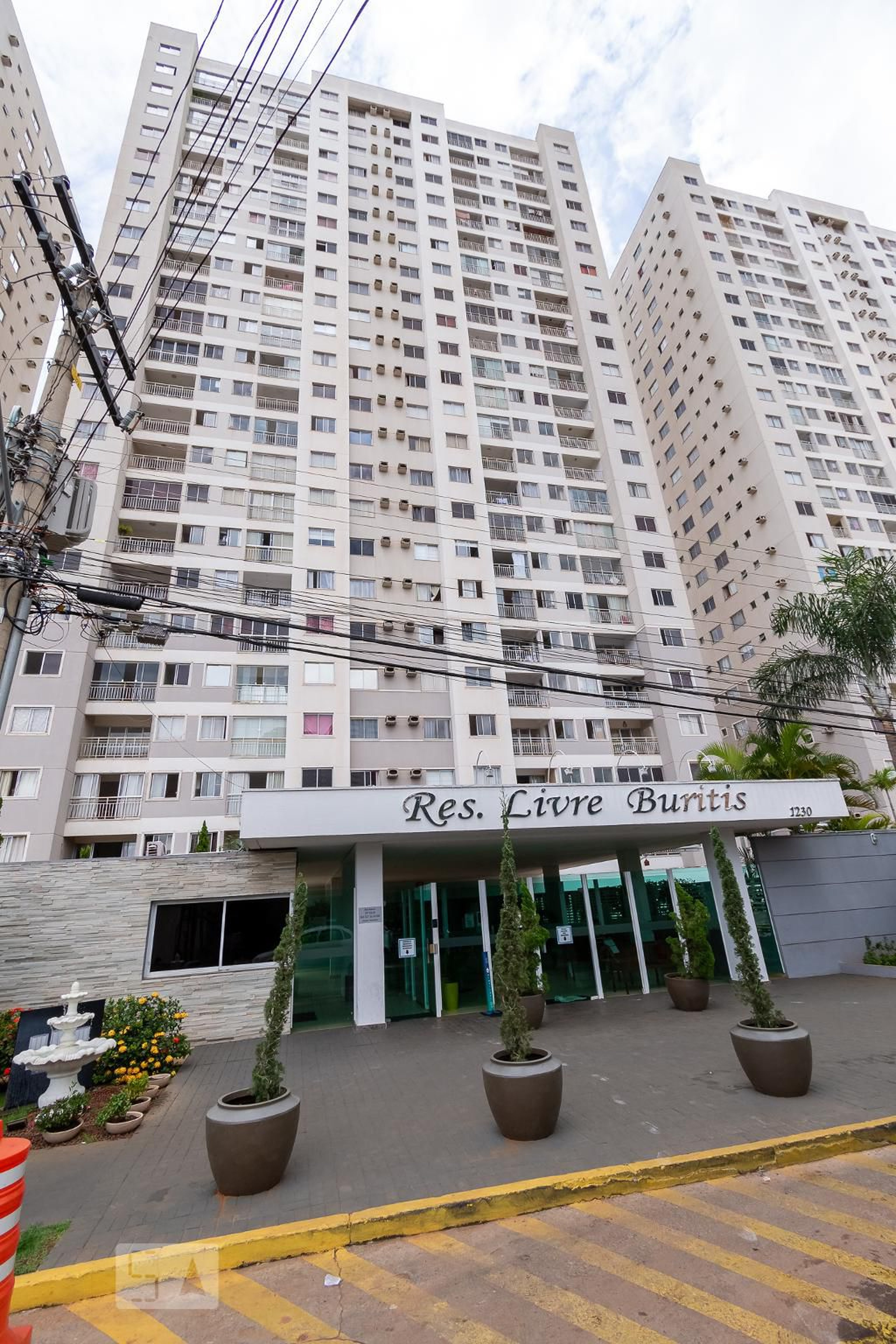 Fachada Condomínio Livre Buritis