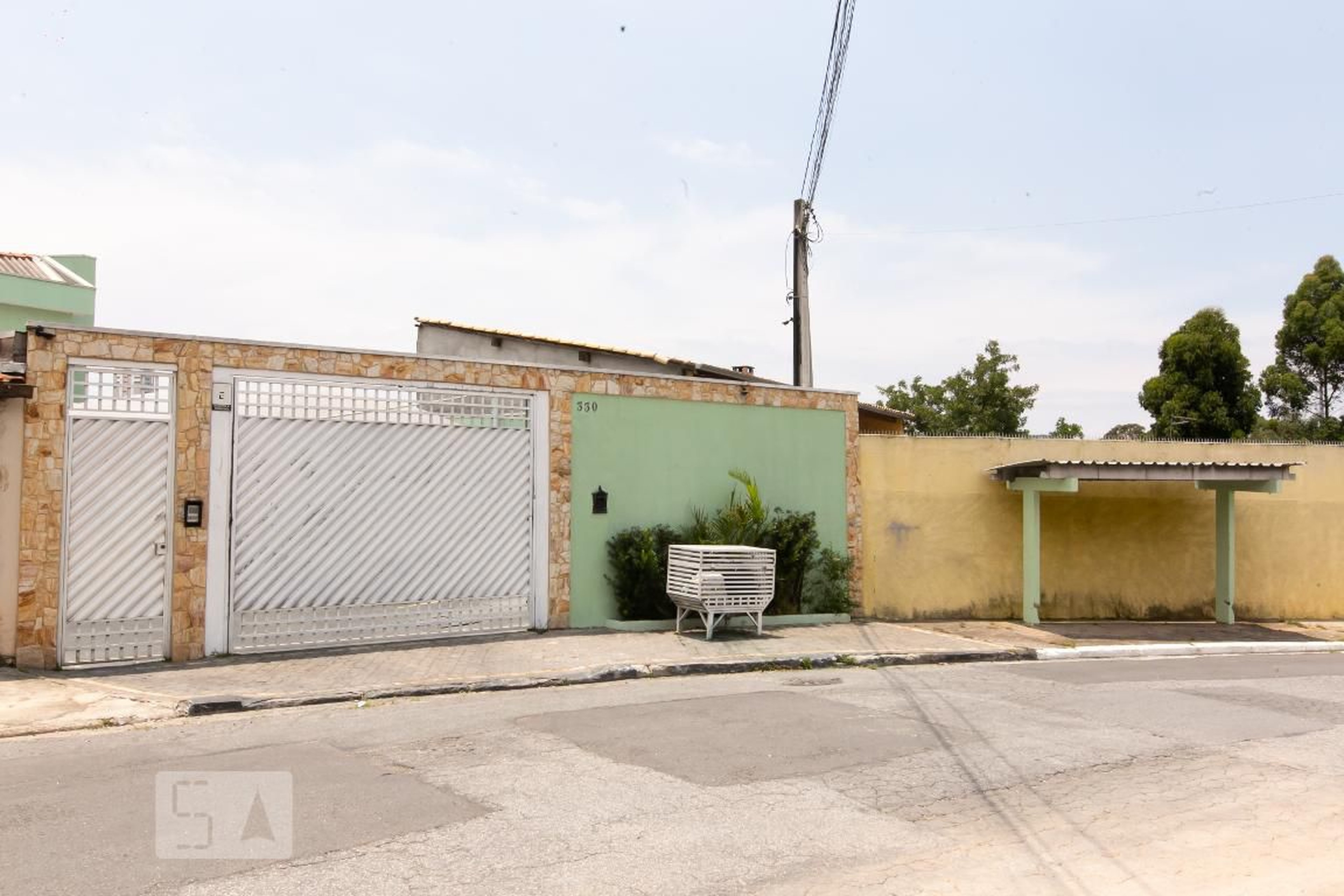 Fachada do Condomínio Condomínio em Rua Araracanga, 330