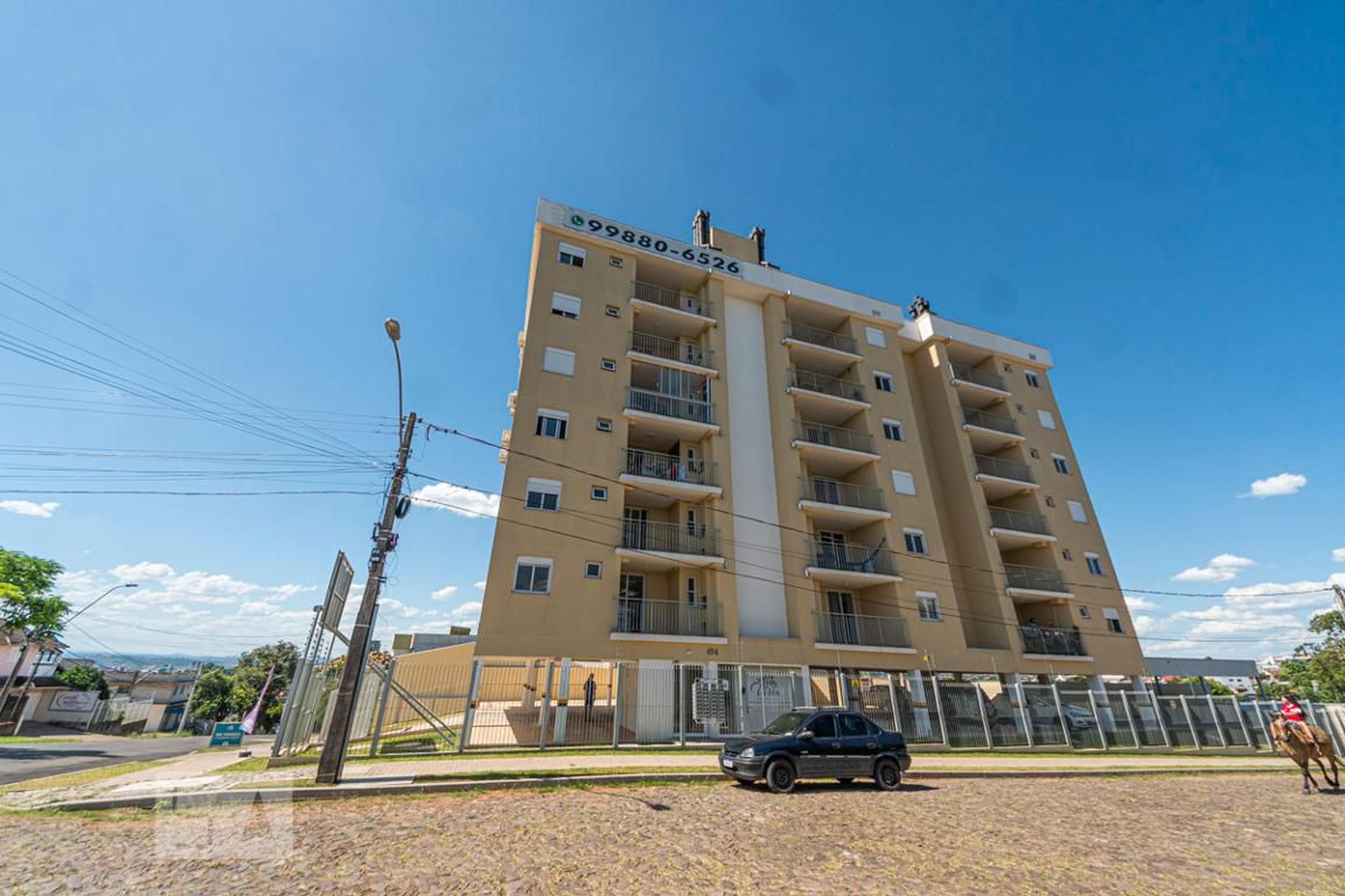 Fachada do Condomínio Condomínio Alta Vista