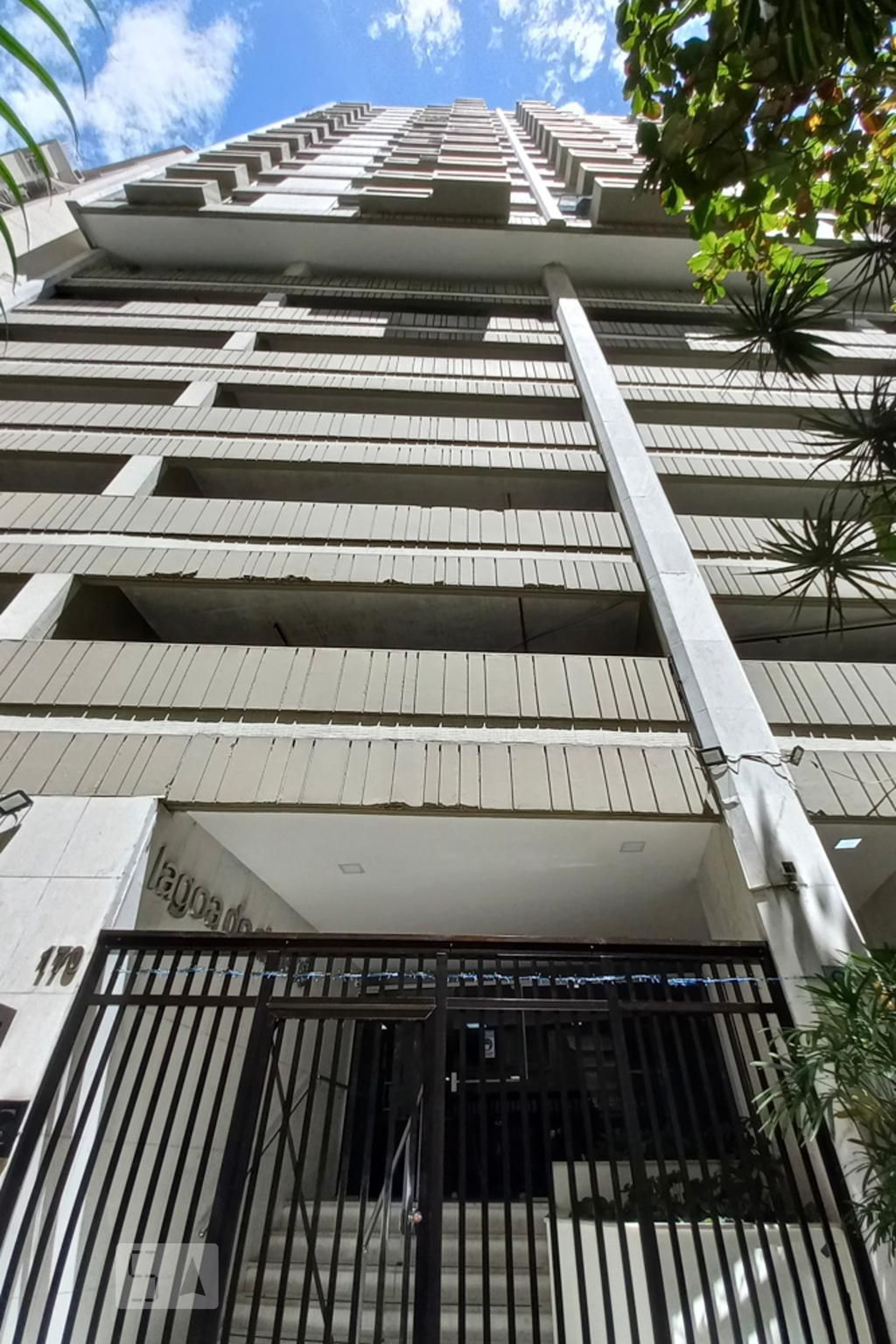 Fachada Edificio Lagoa Do Abaete