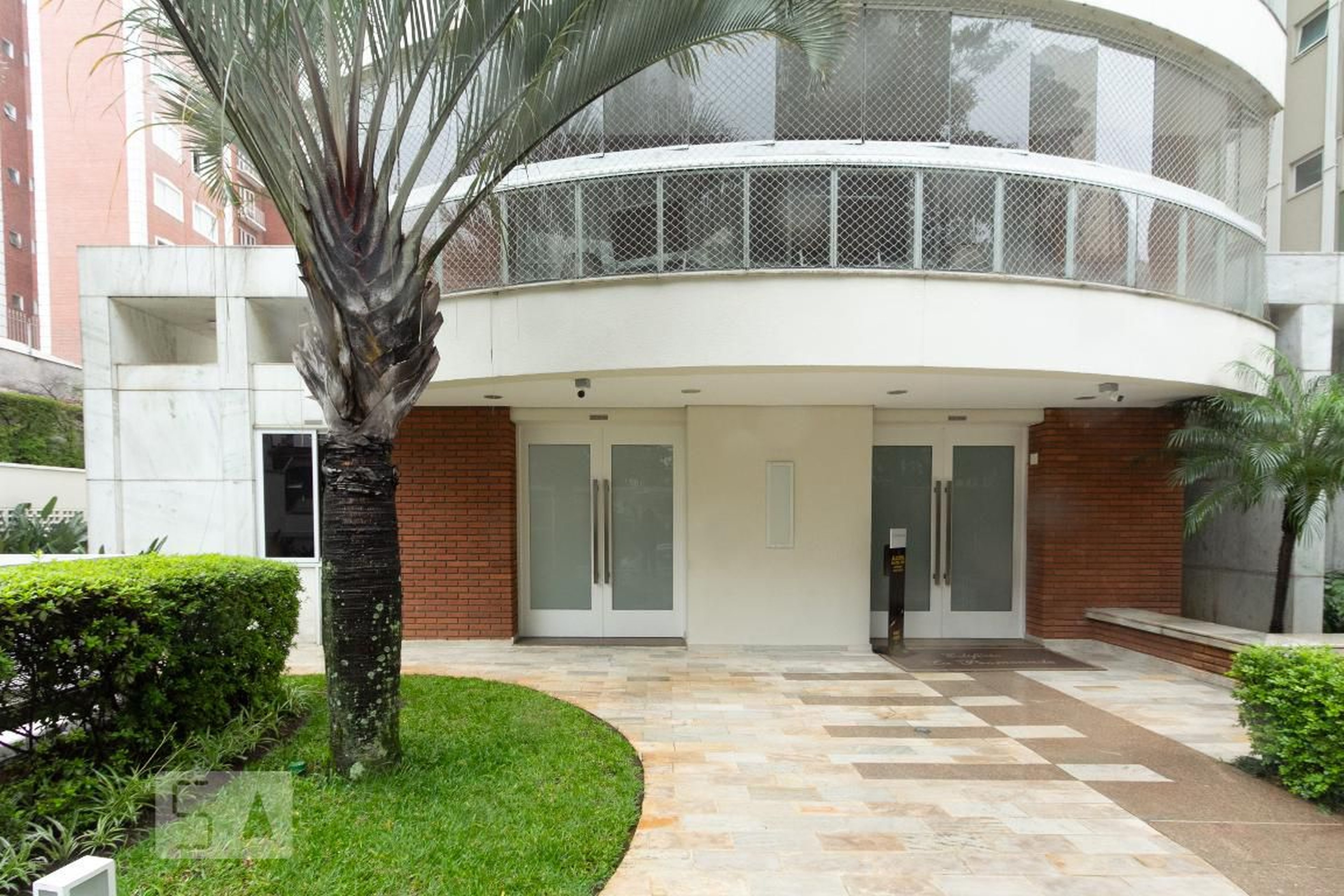 Fachada Condomínio La Promenade Moema