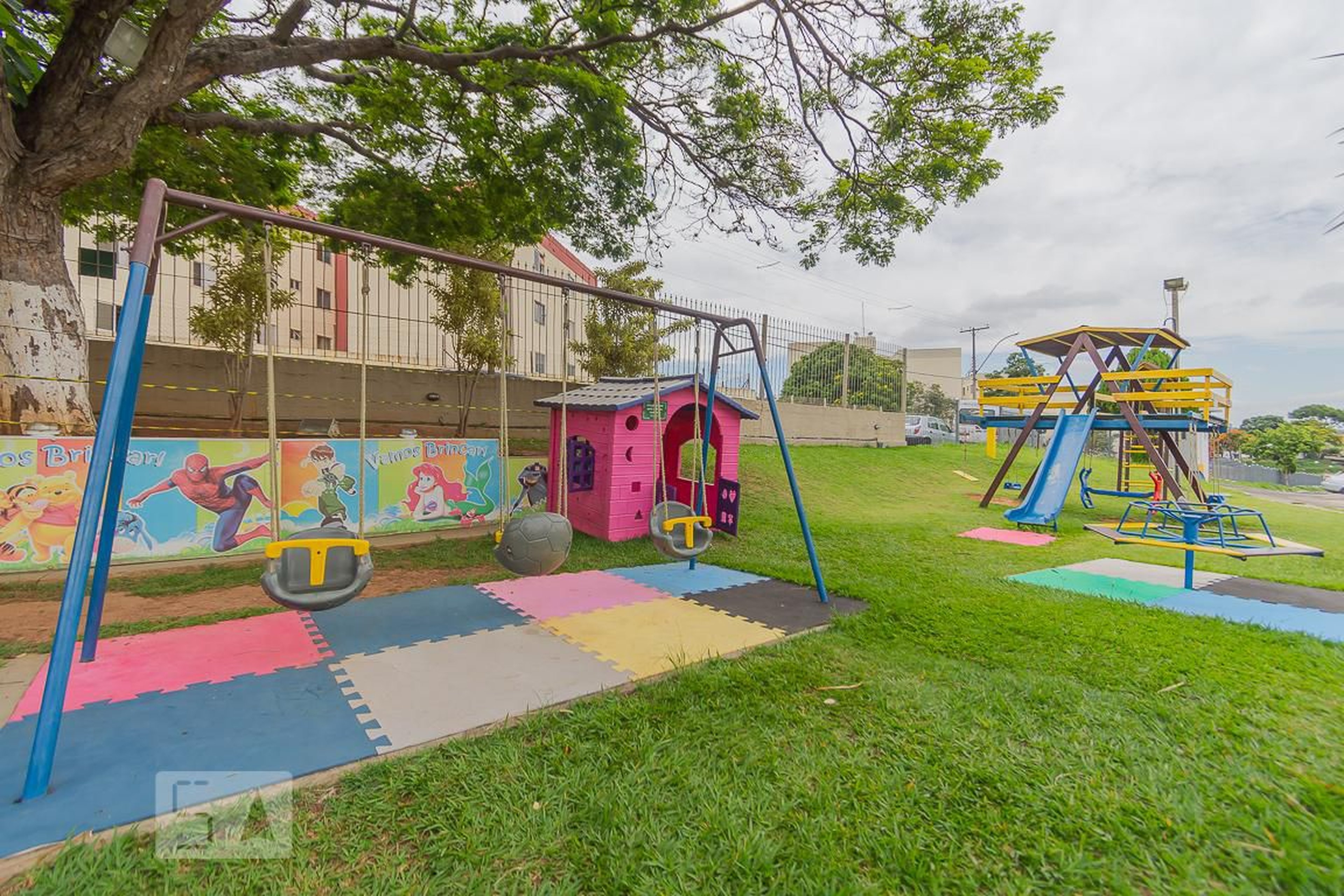 Playground - Souza Queiroz