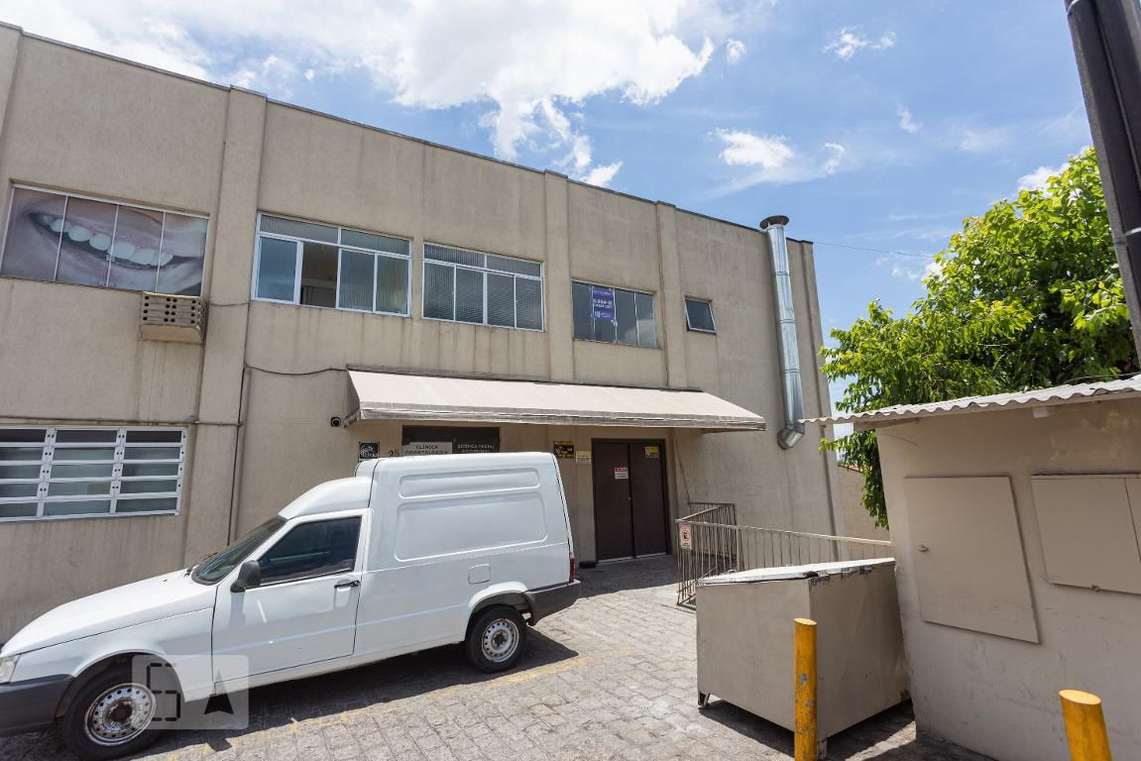 Fachada Condomínio em Rua Máximo João Kopp, 28