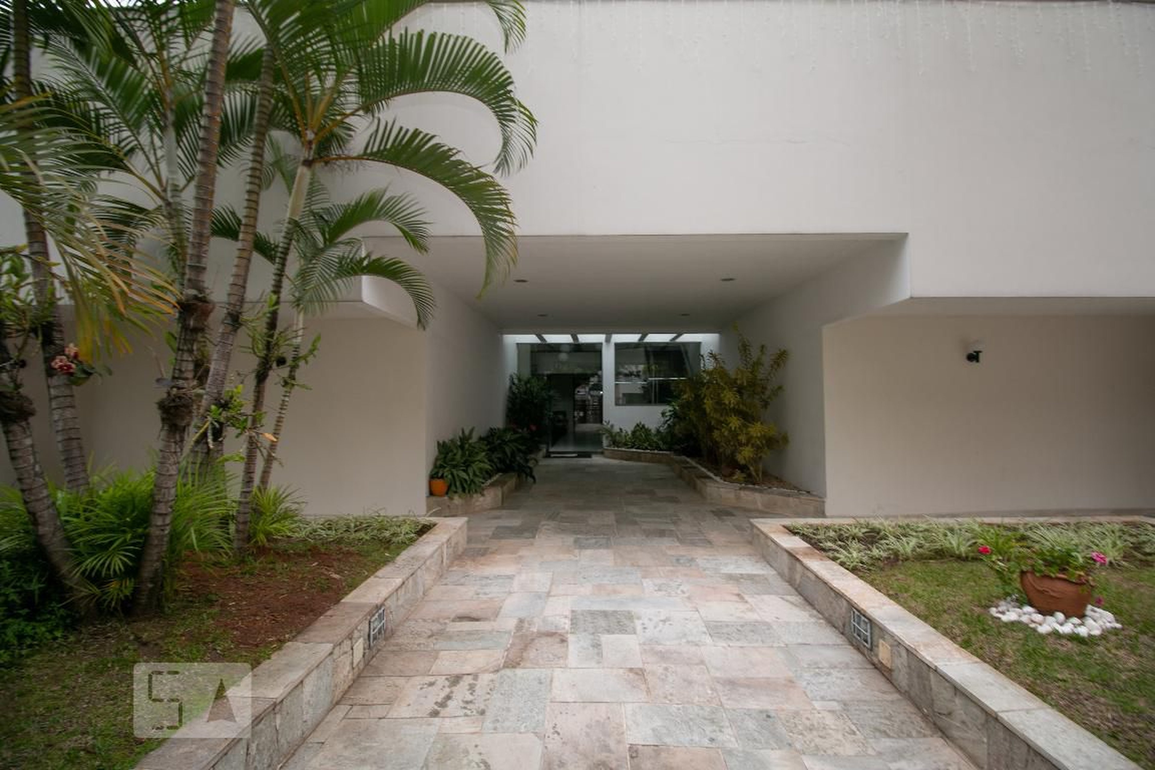 Entrada - Barão da Serra