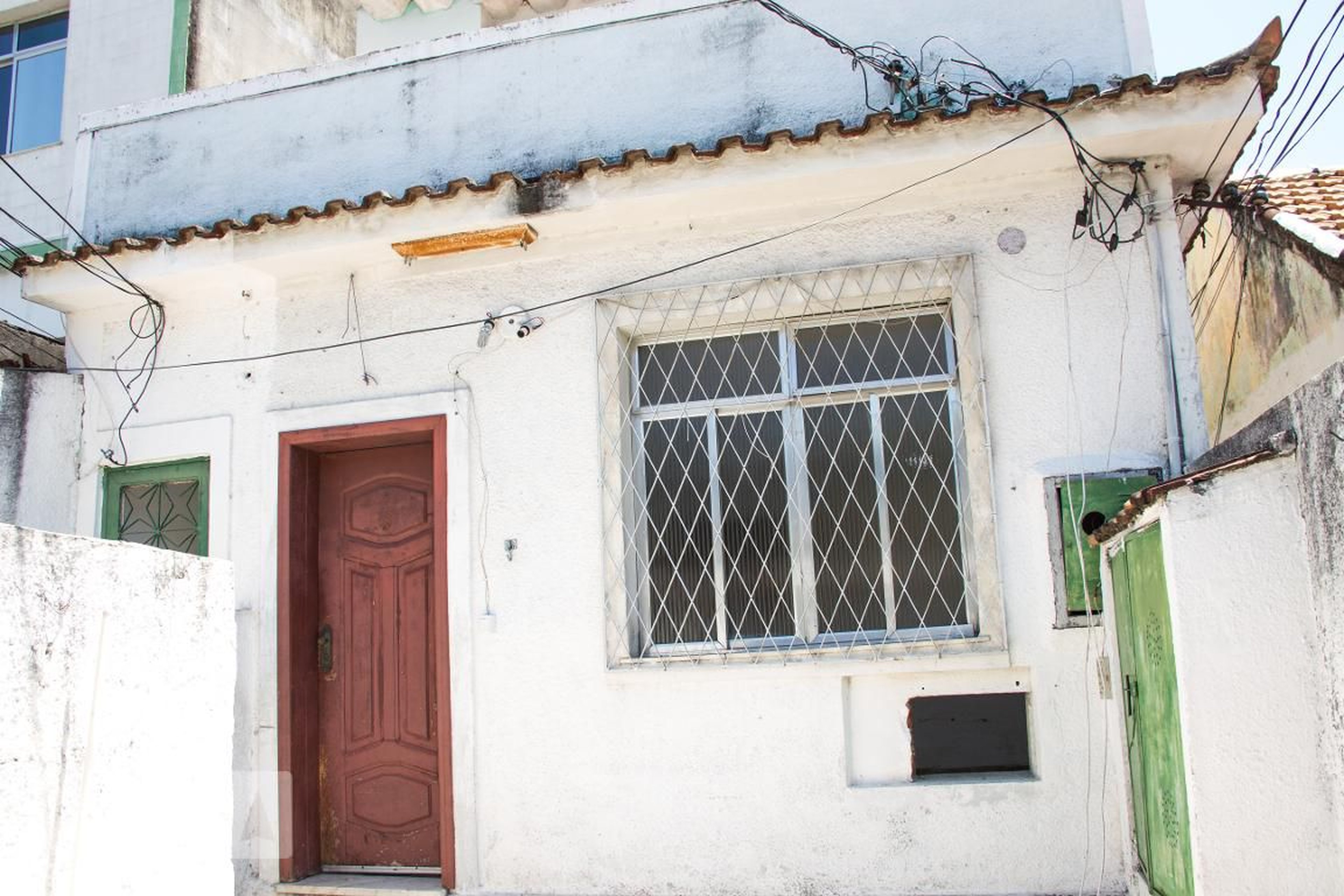 Fachada Condomínio em Rua Clarimundo de Melo, 1072