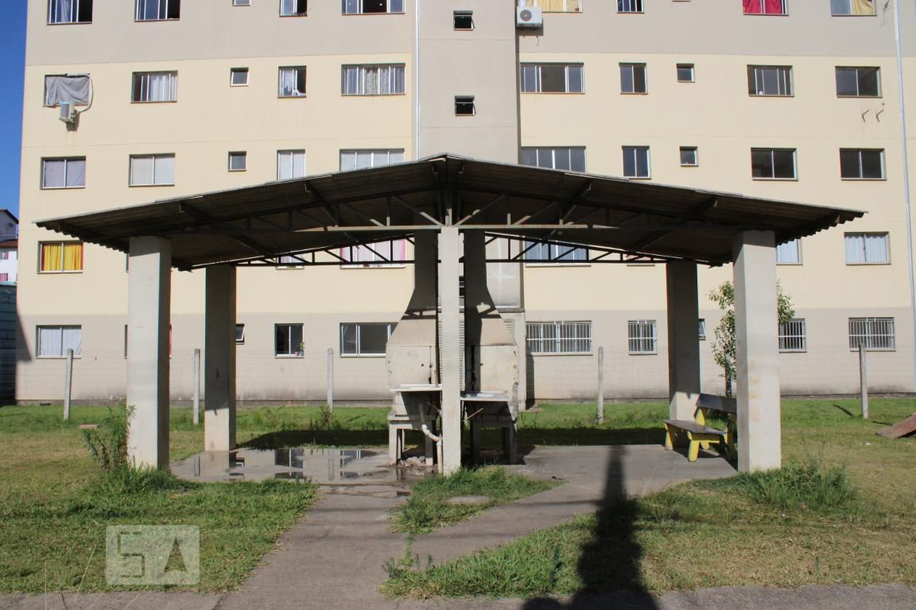 Churrasqueira Condomínio em Rua Dirneide Isabel Goulart, 11