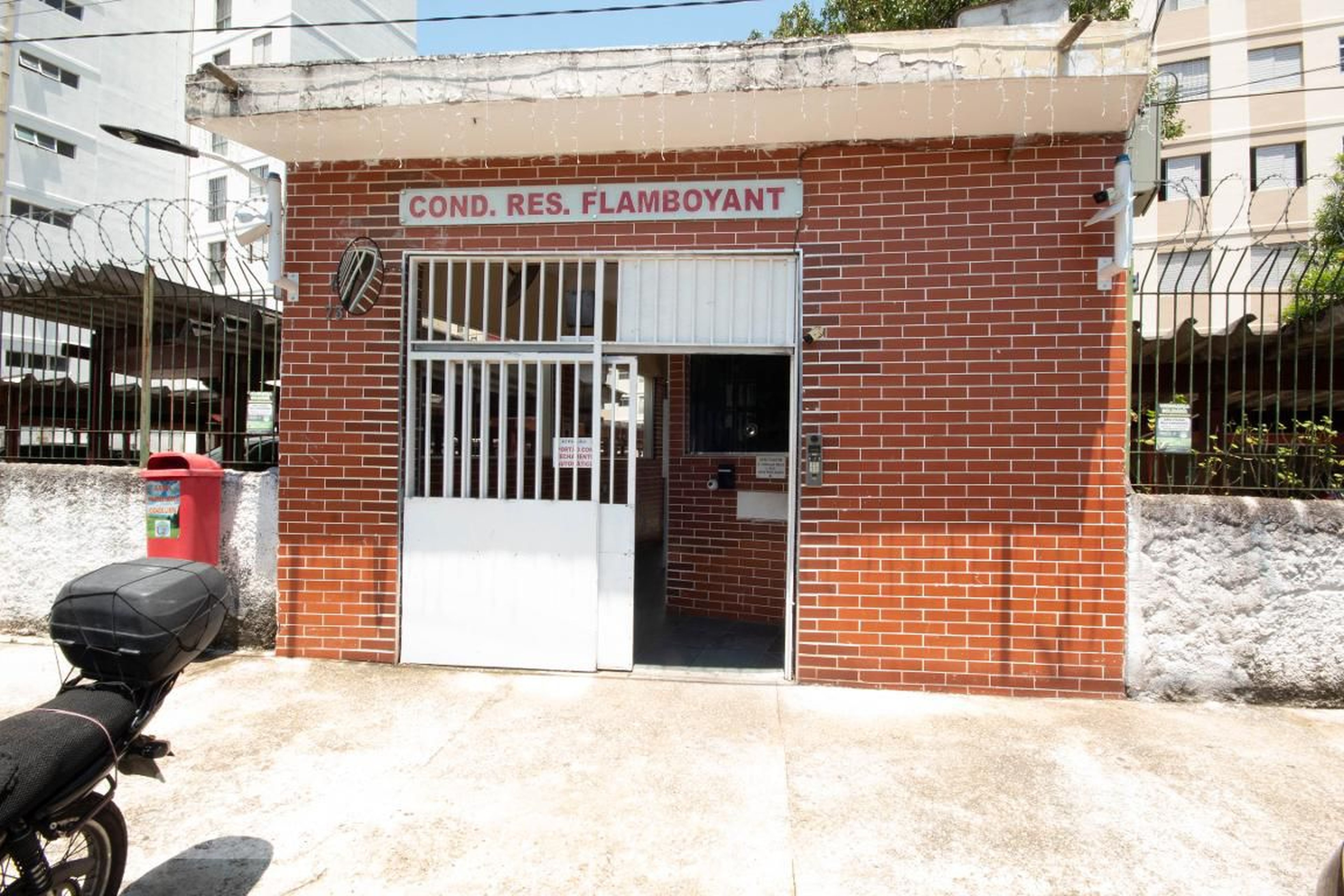 Fachada Condomínio Flamboyant