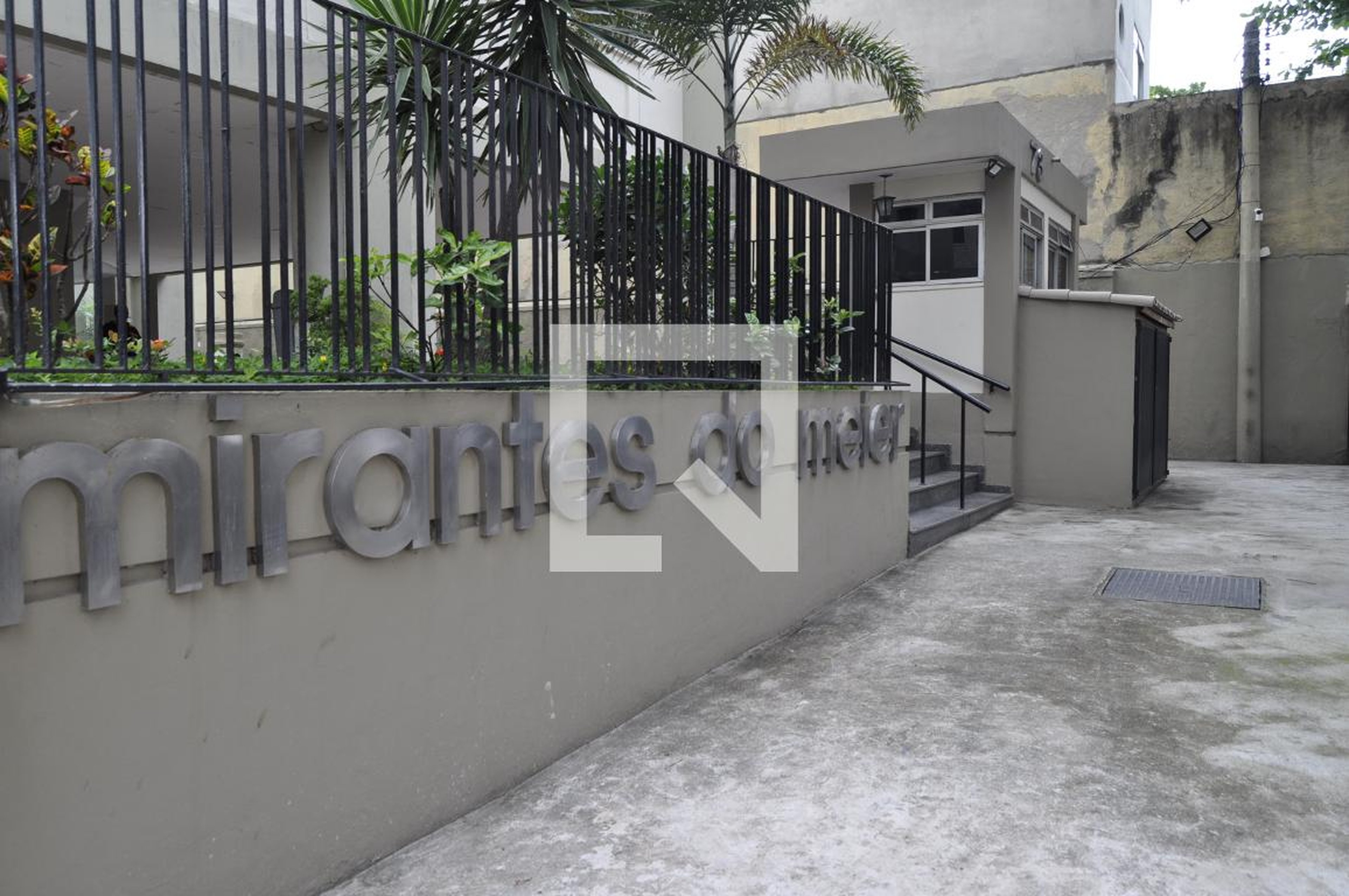 Fachada Condomínio Mirantes do Meier