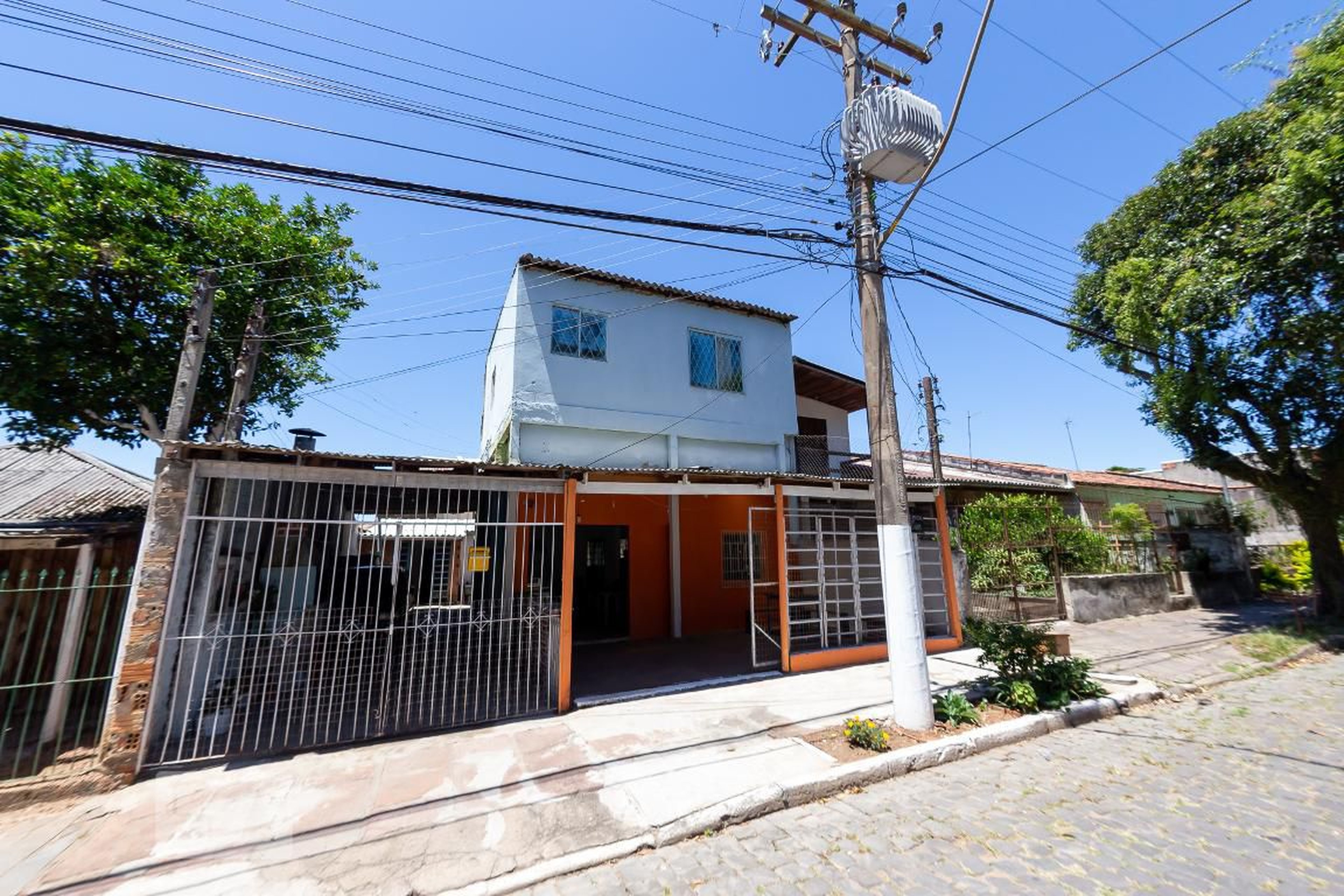 Fachada Condomínio em Rua João Pedro Buneder, 40