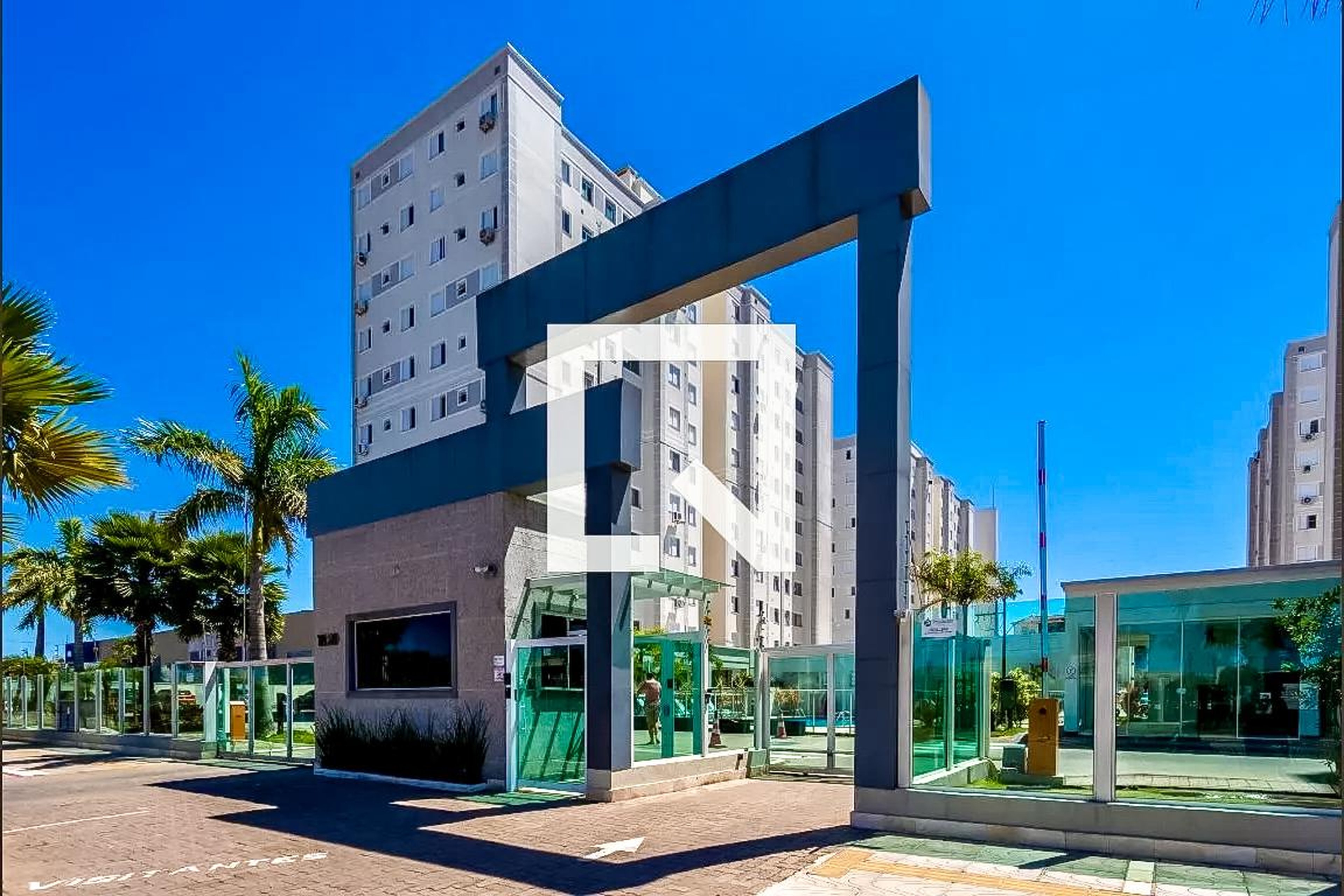 Fachada Condomínio em Avenida Ernesto Neugebauer, 1820 101 t4