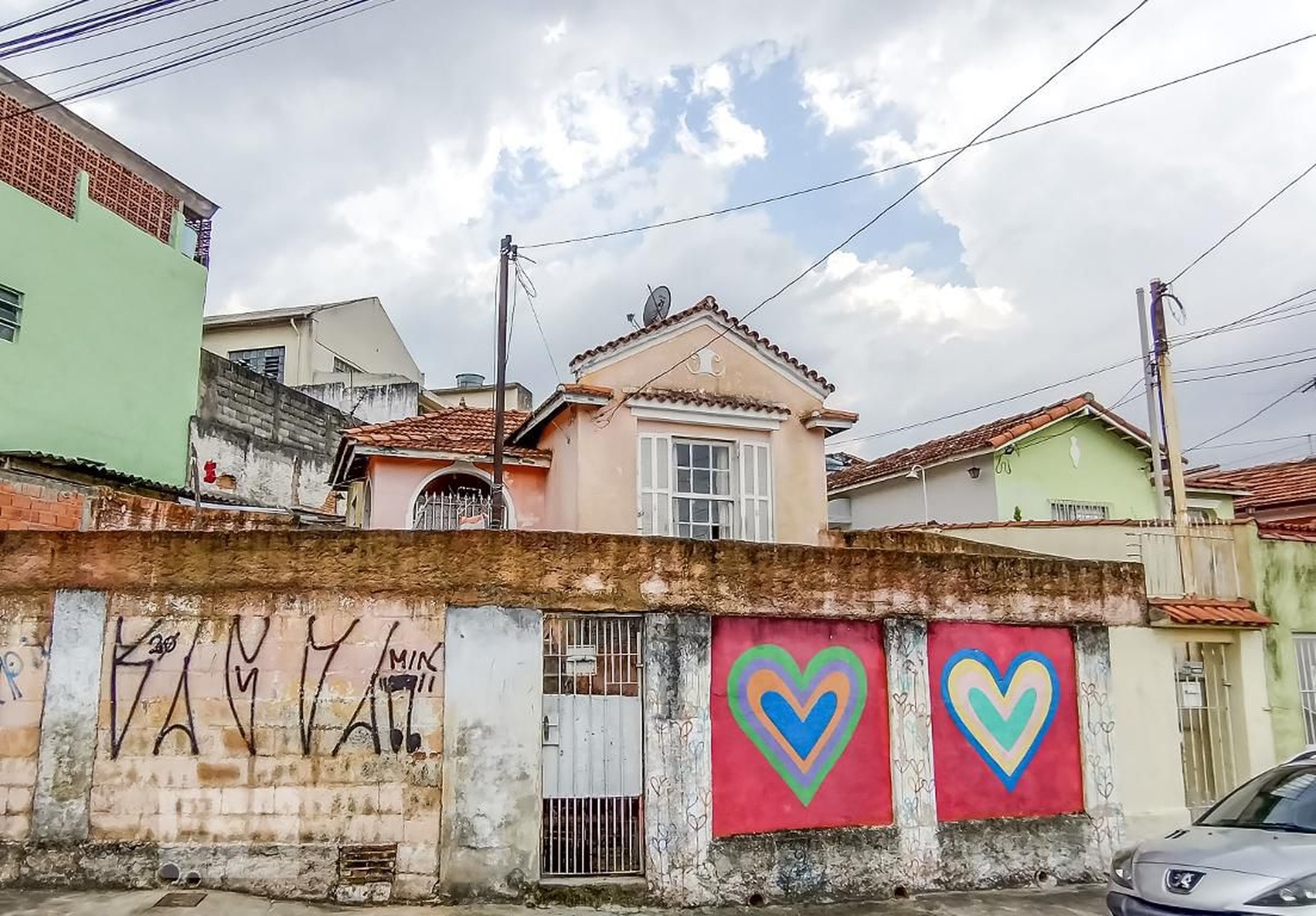 Fachada Condomínio em Rua Rio Doce, 200