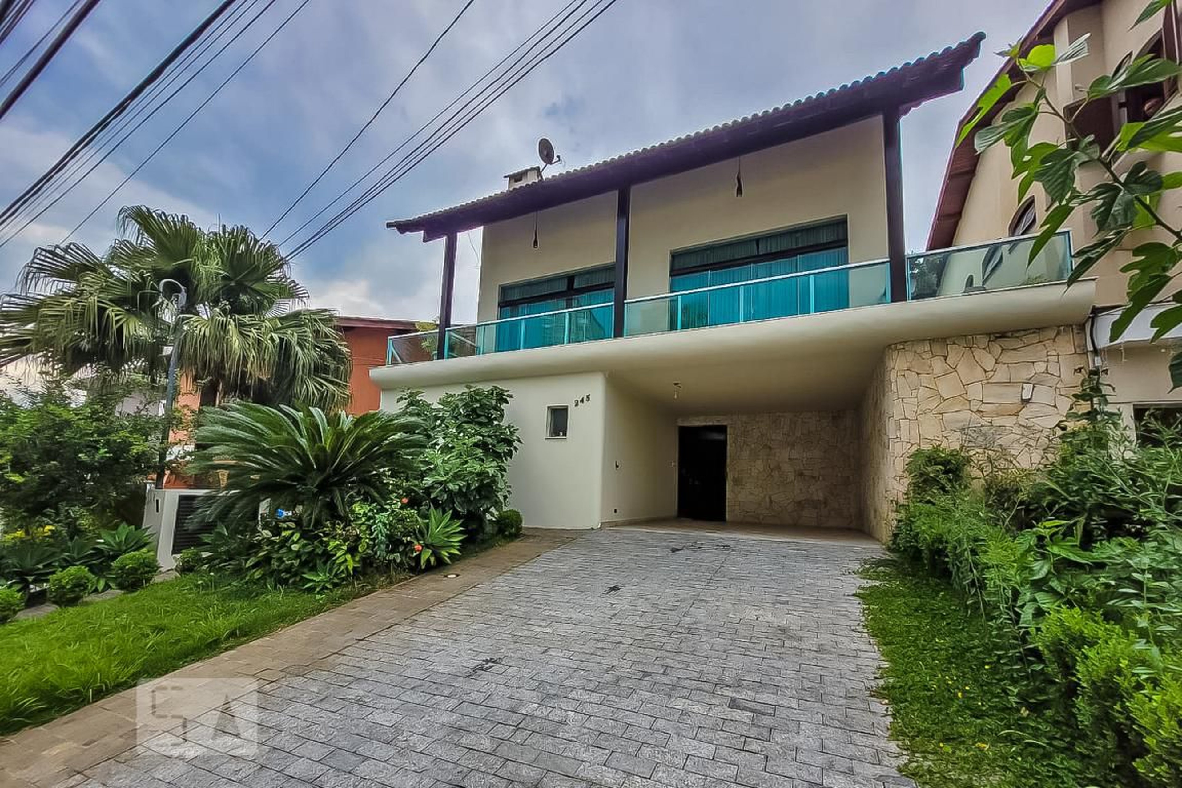 Fachada Condomínio Alphaville Residencial 3