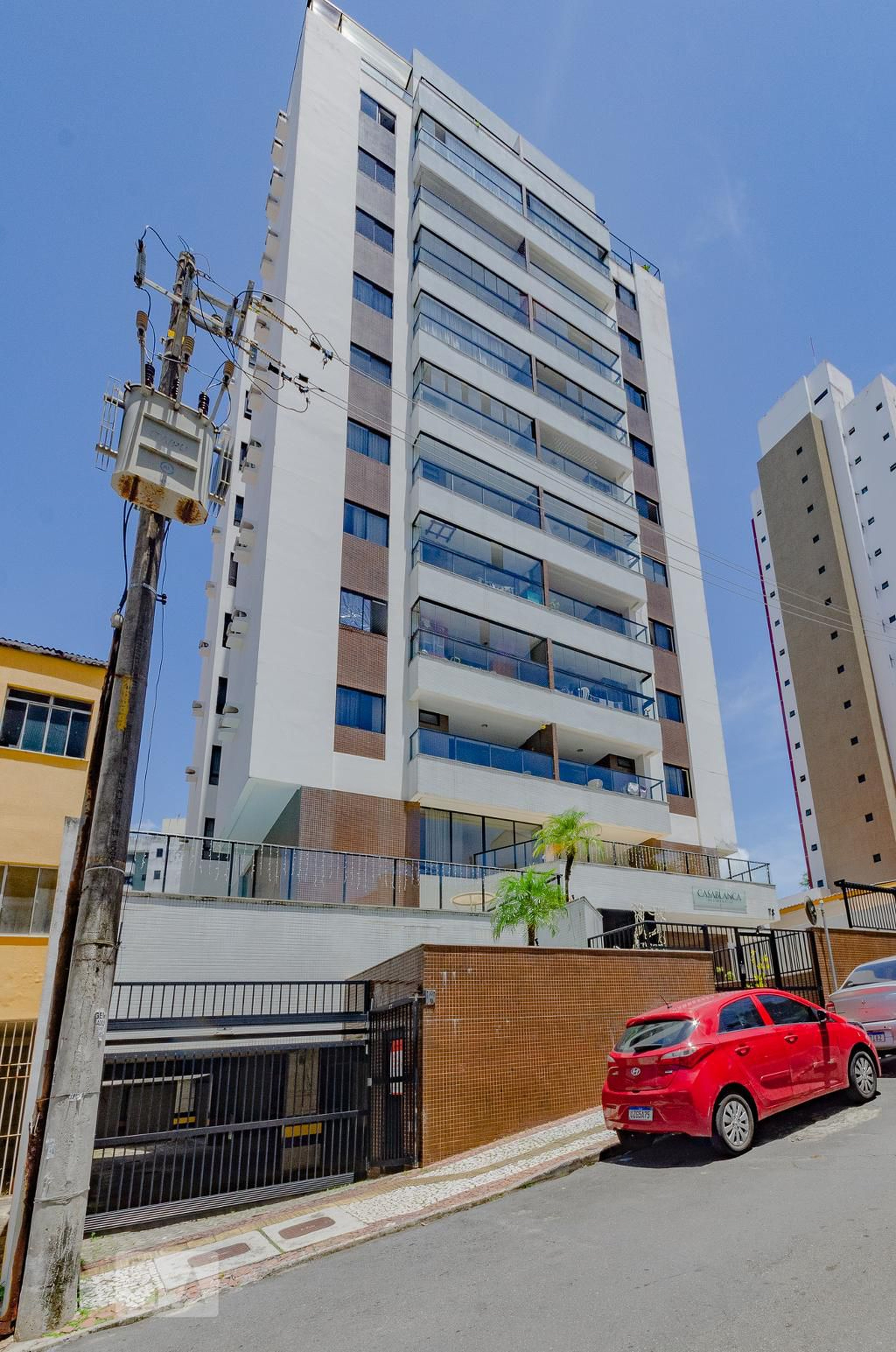 Fachada do Condomínio Edifício Residencial Casa Blanca