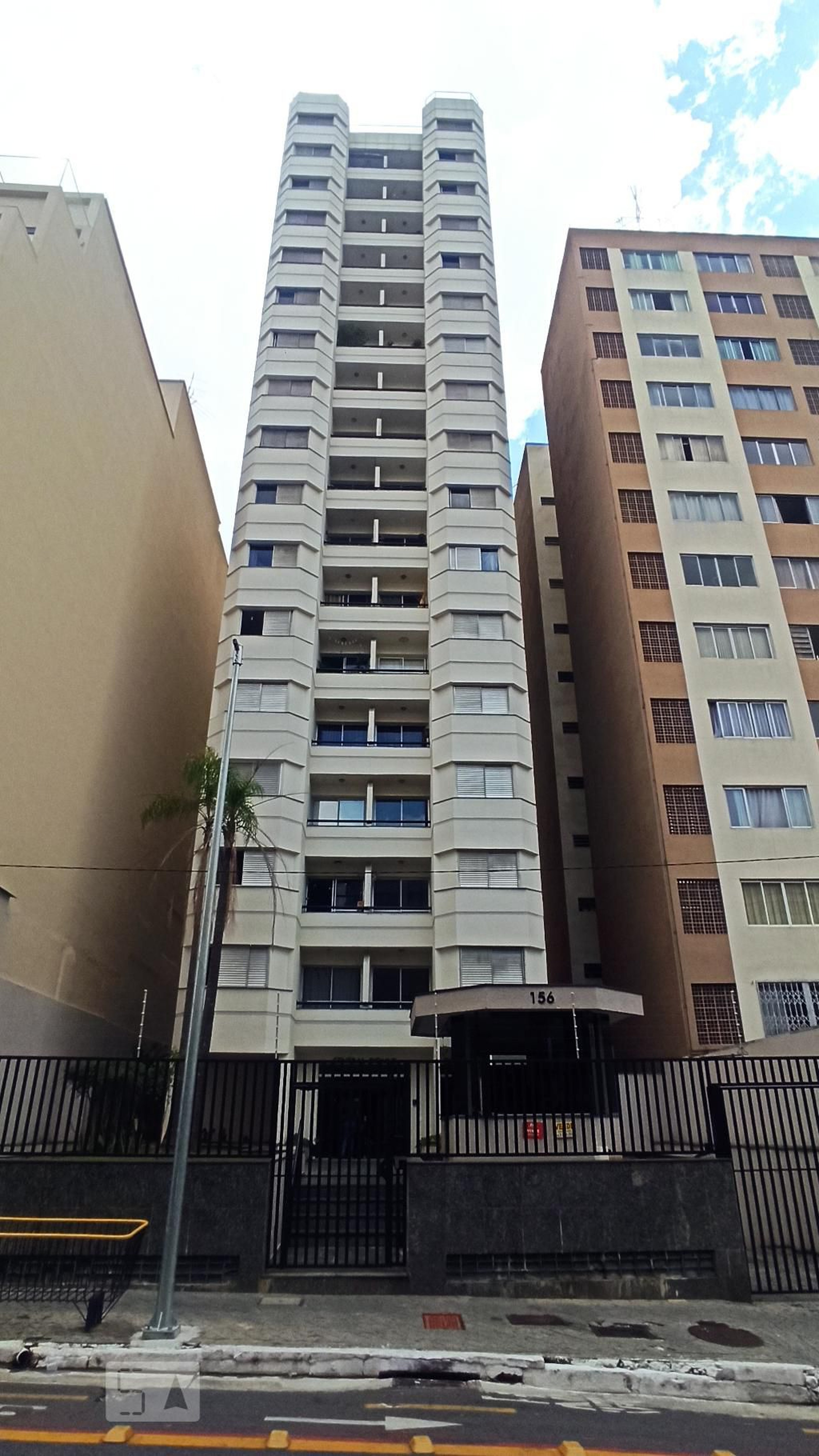 Fachada do Prédio Condomínio Central Domus