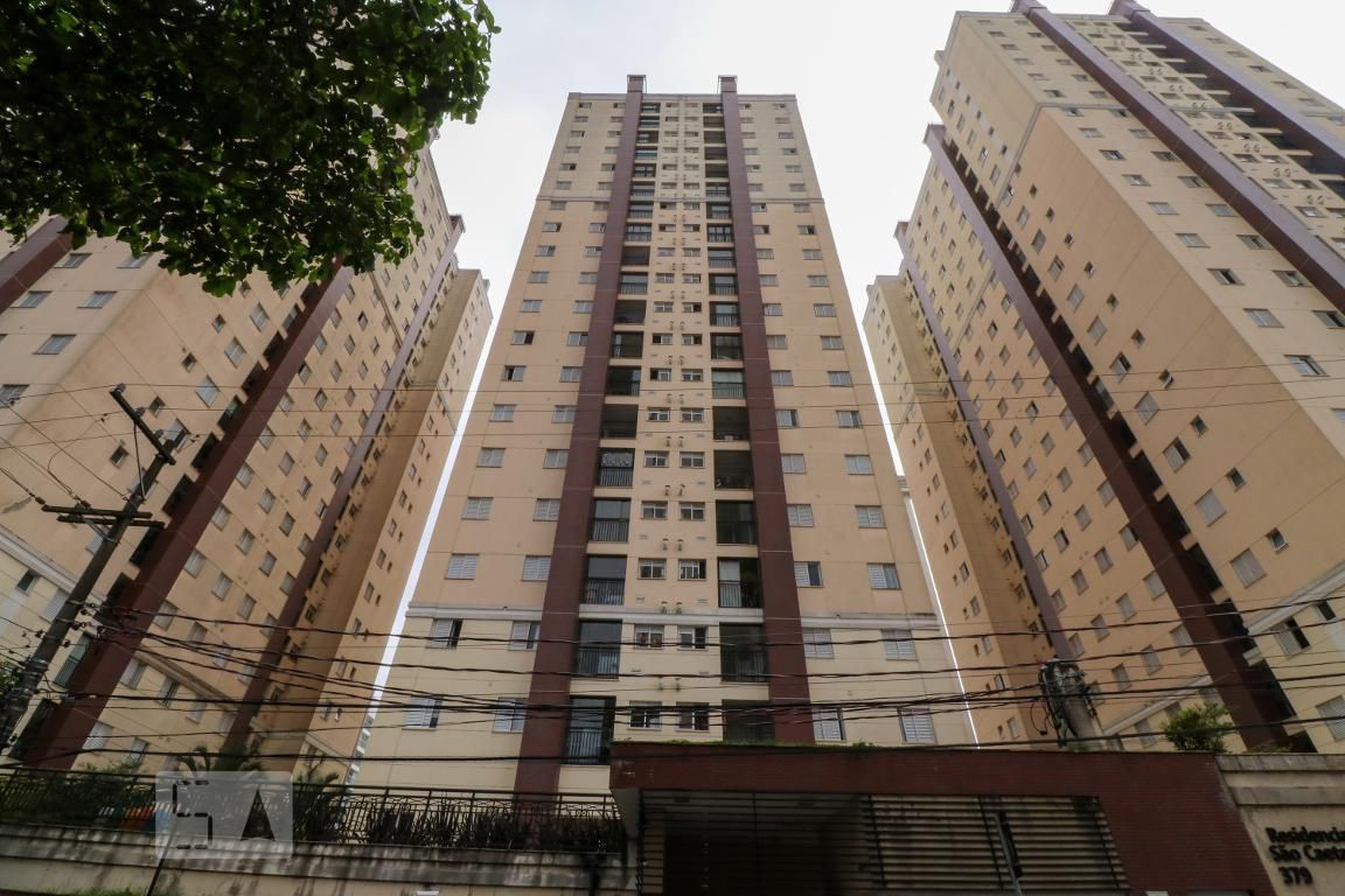 Fachada do Prédio Condomínio em Rua Santo André, 179