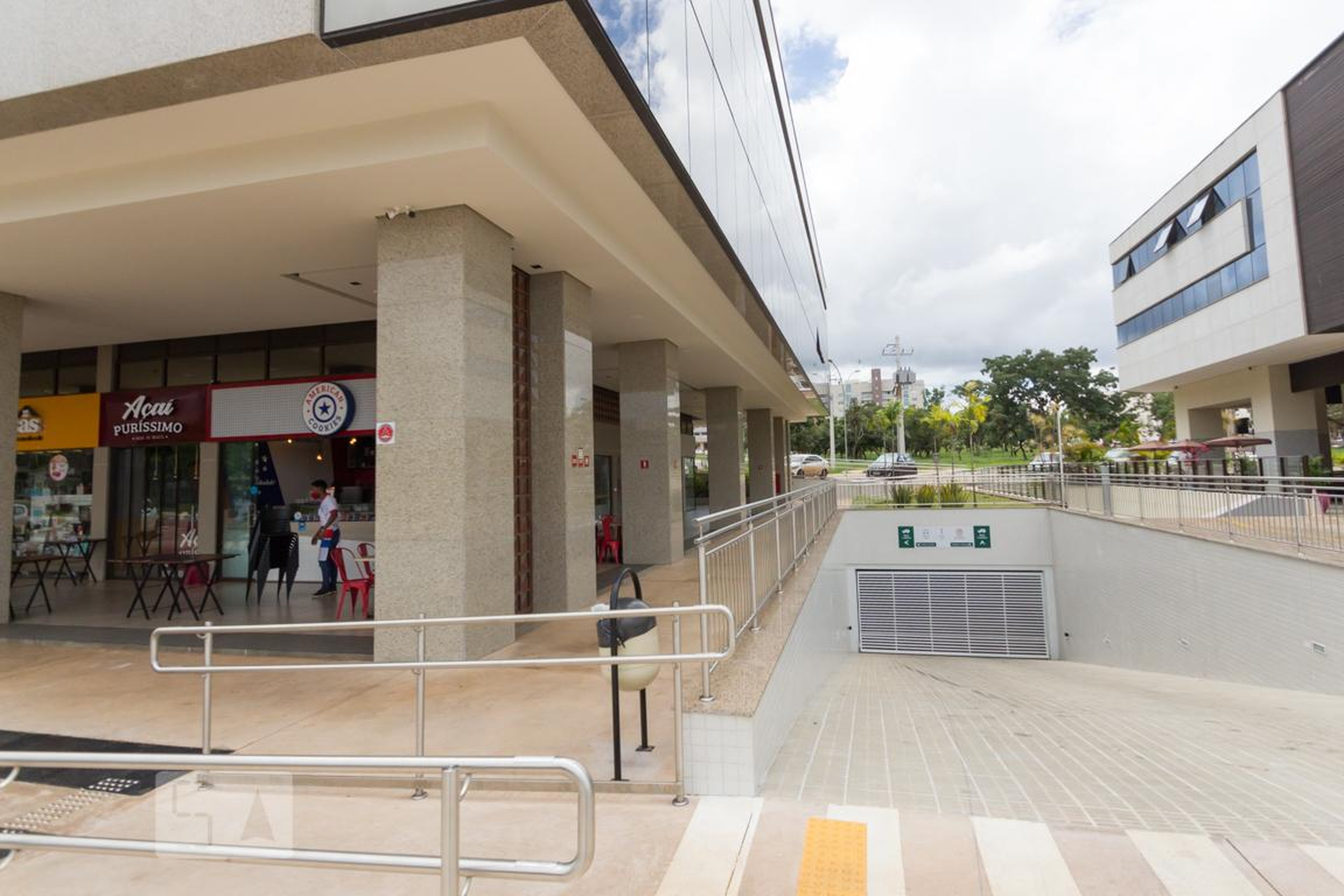 Fachada Condomínio em SHCNW CLNW 10/11 LT I, s/n