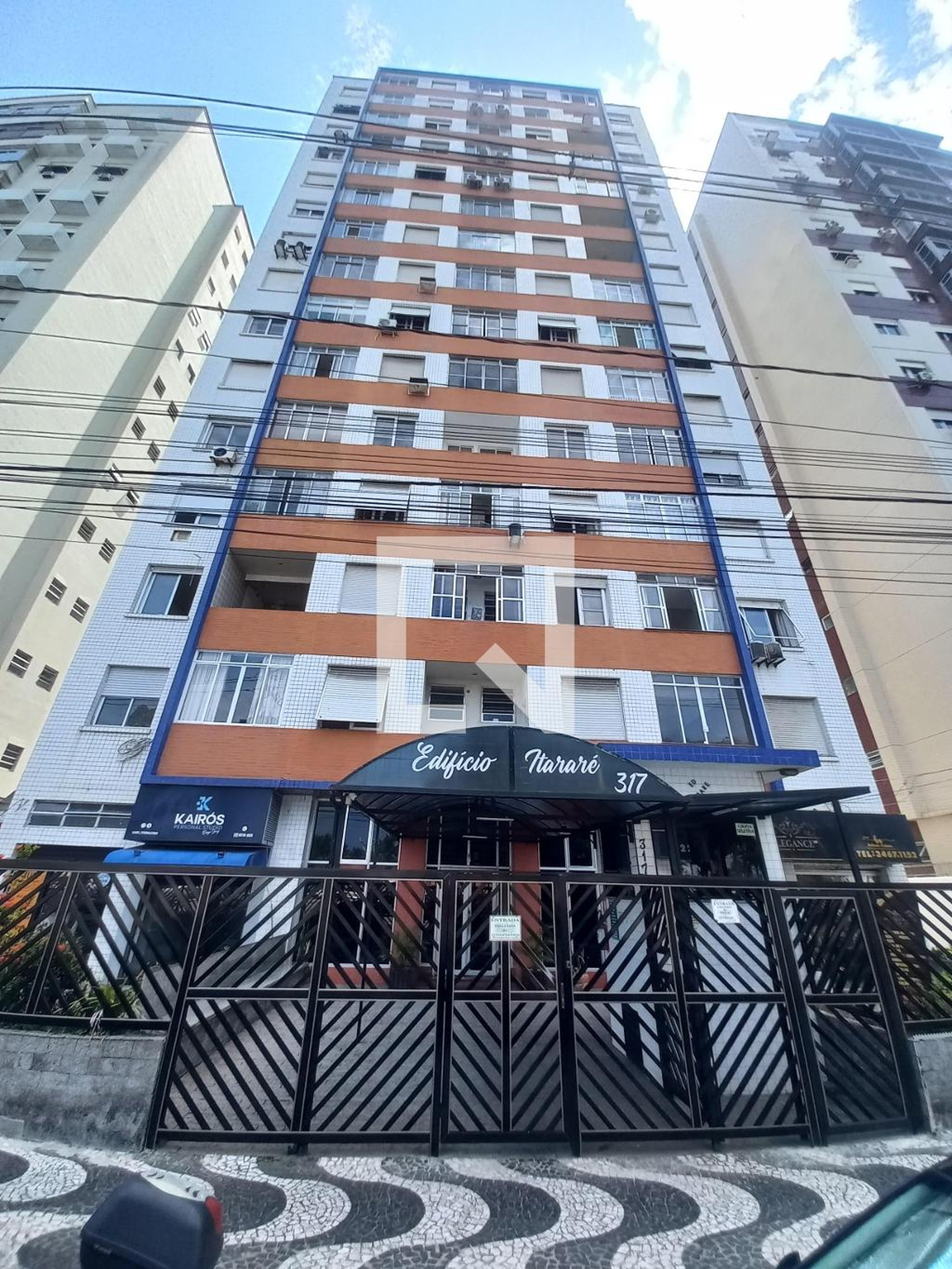 Fachada do Prédio Condomínio Itarare
