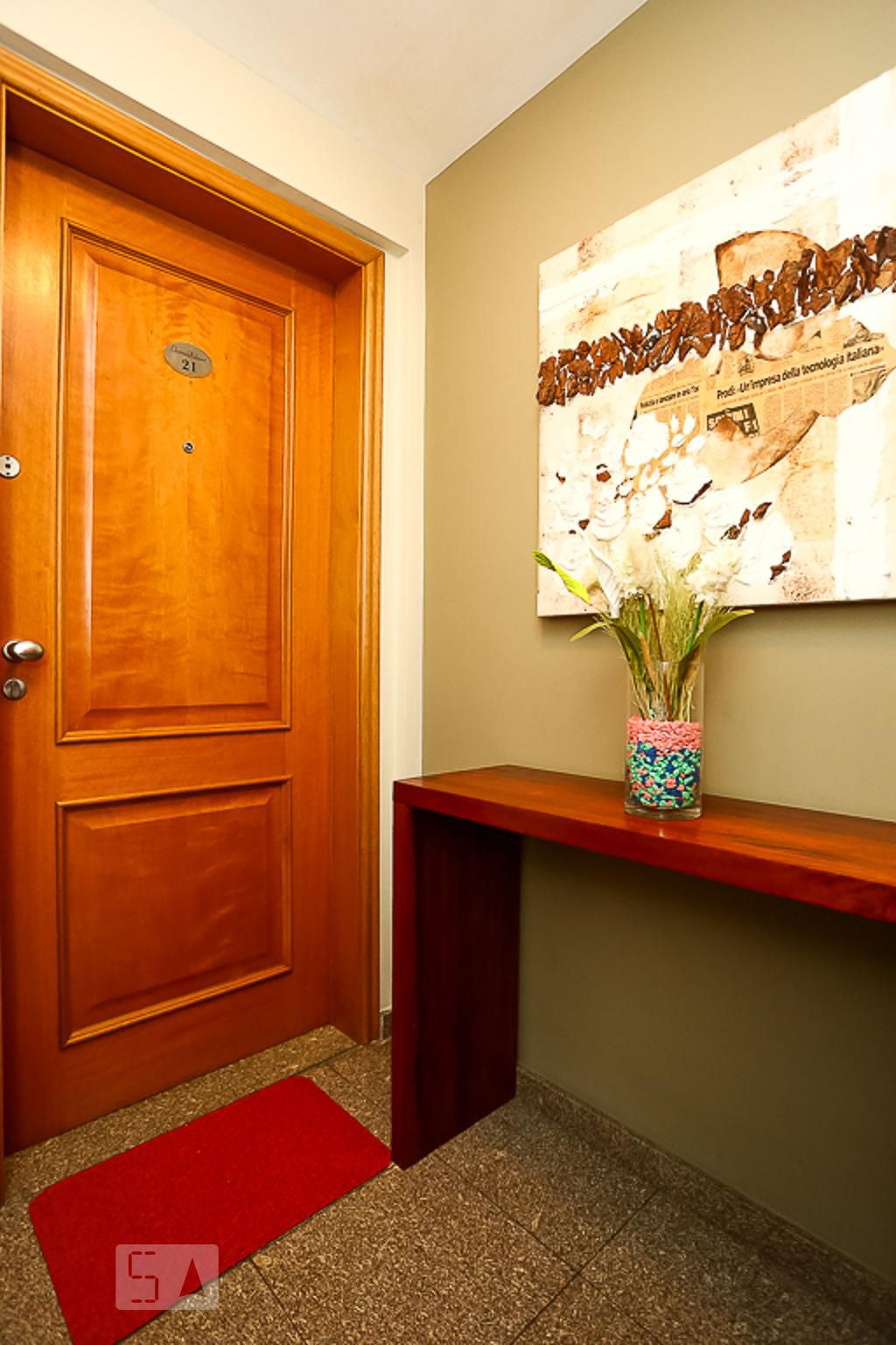 Entrada - Chateau Belmont