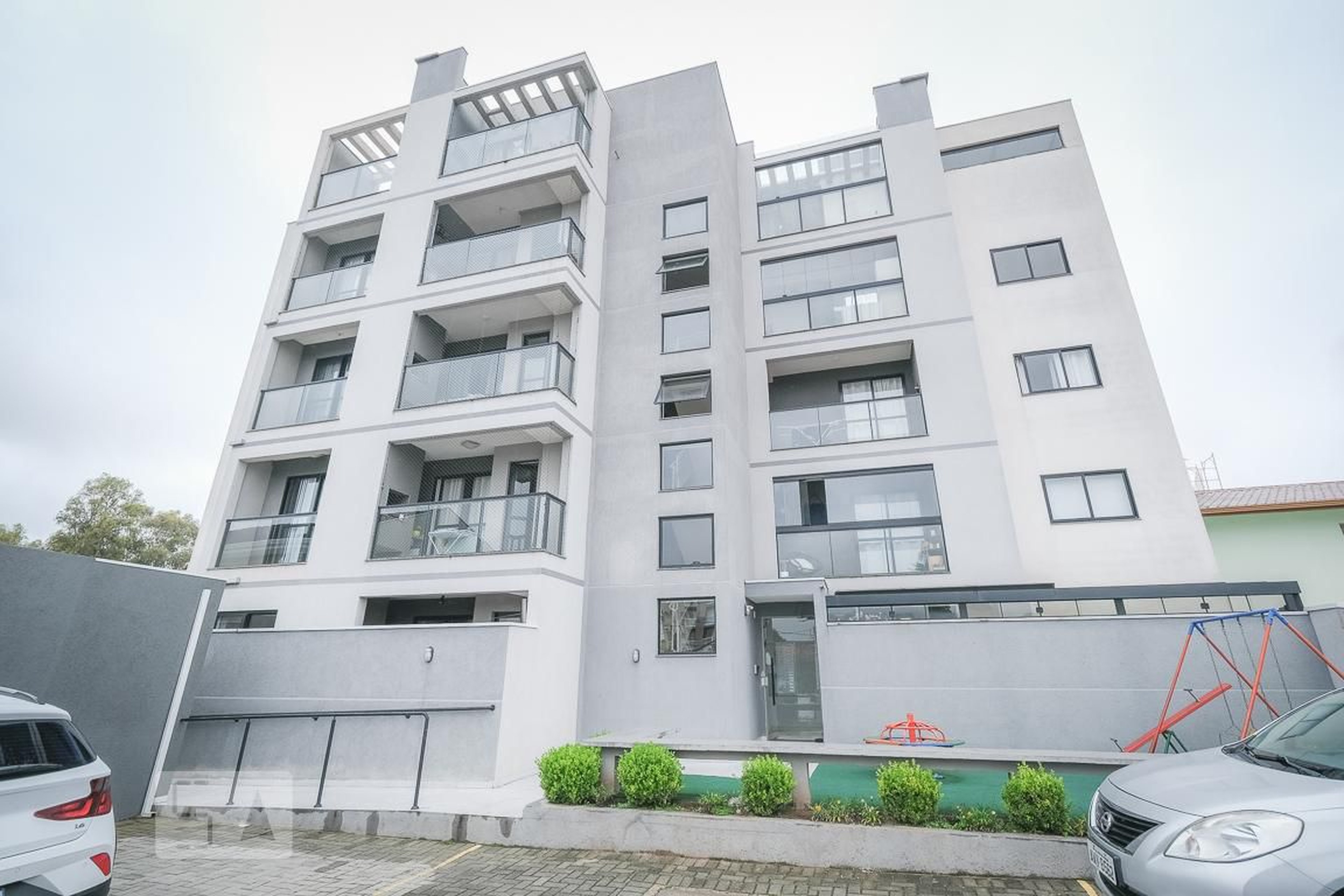 Fachada Condomínio em Rua Mato Grosso, 77