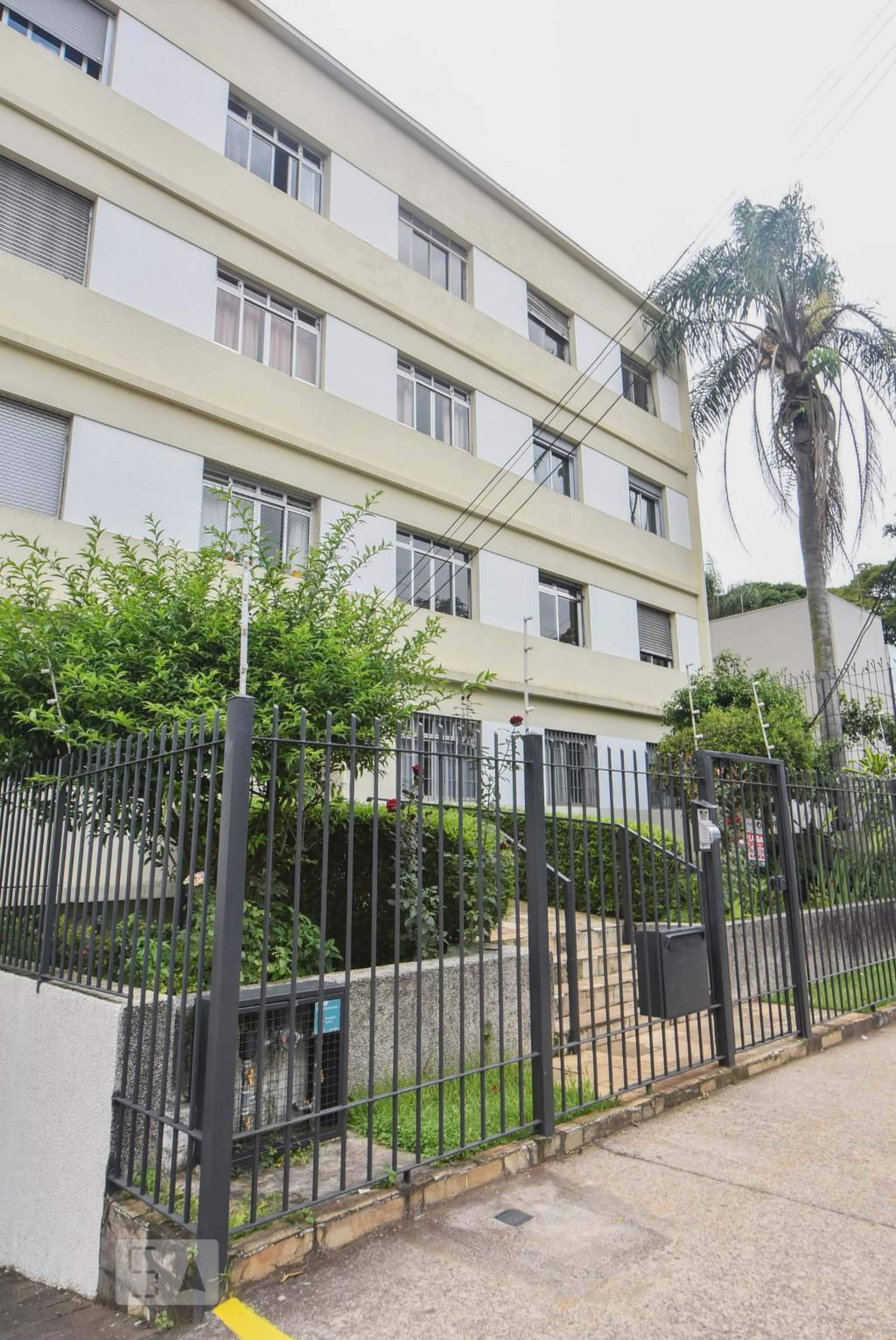 Prédio Condomínio Tks