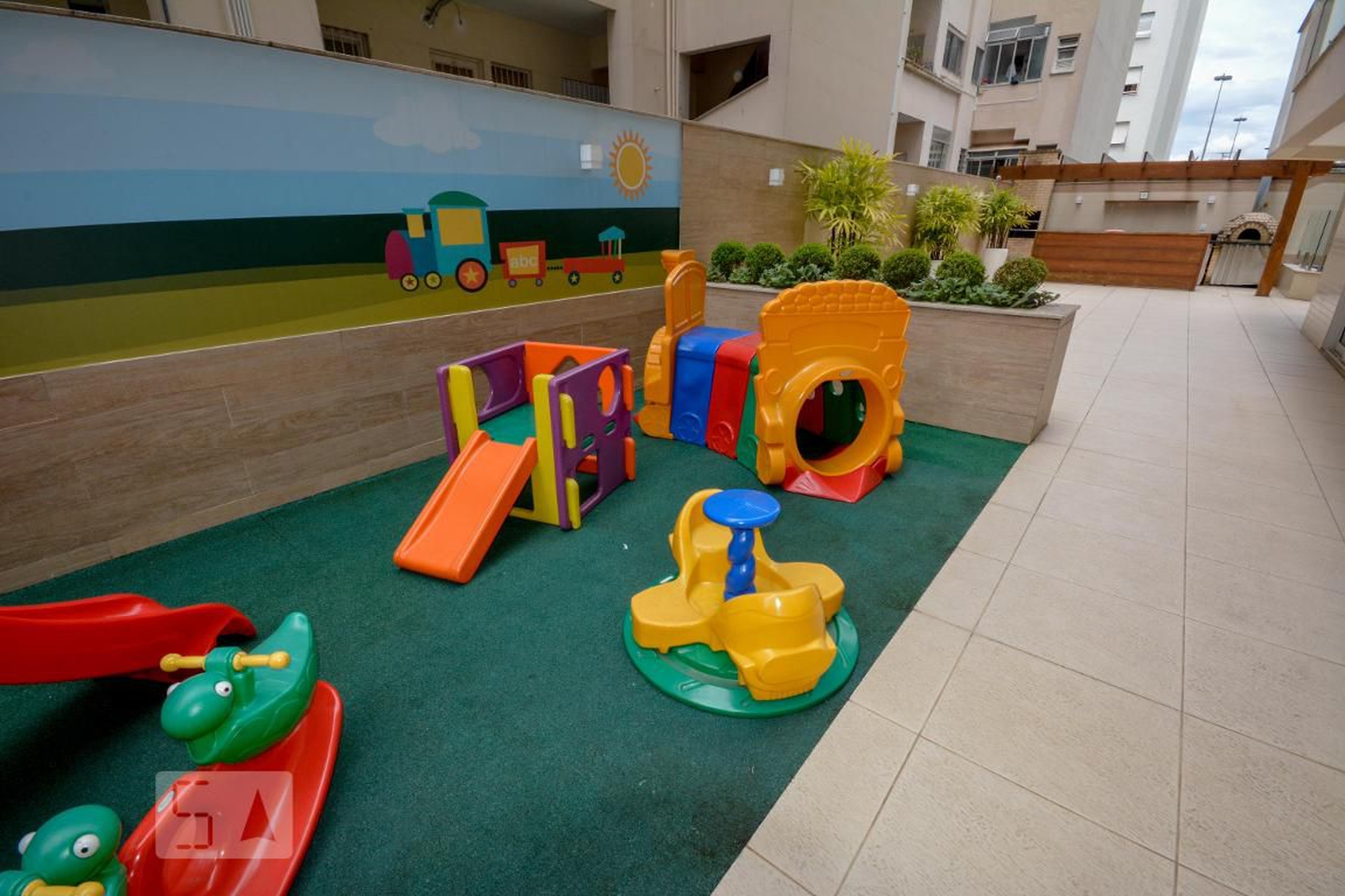 Playground - 111 All Suites