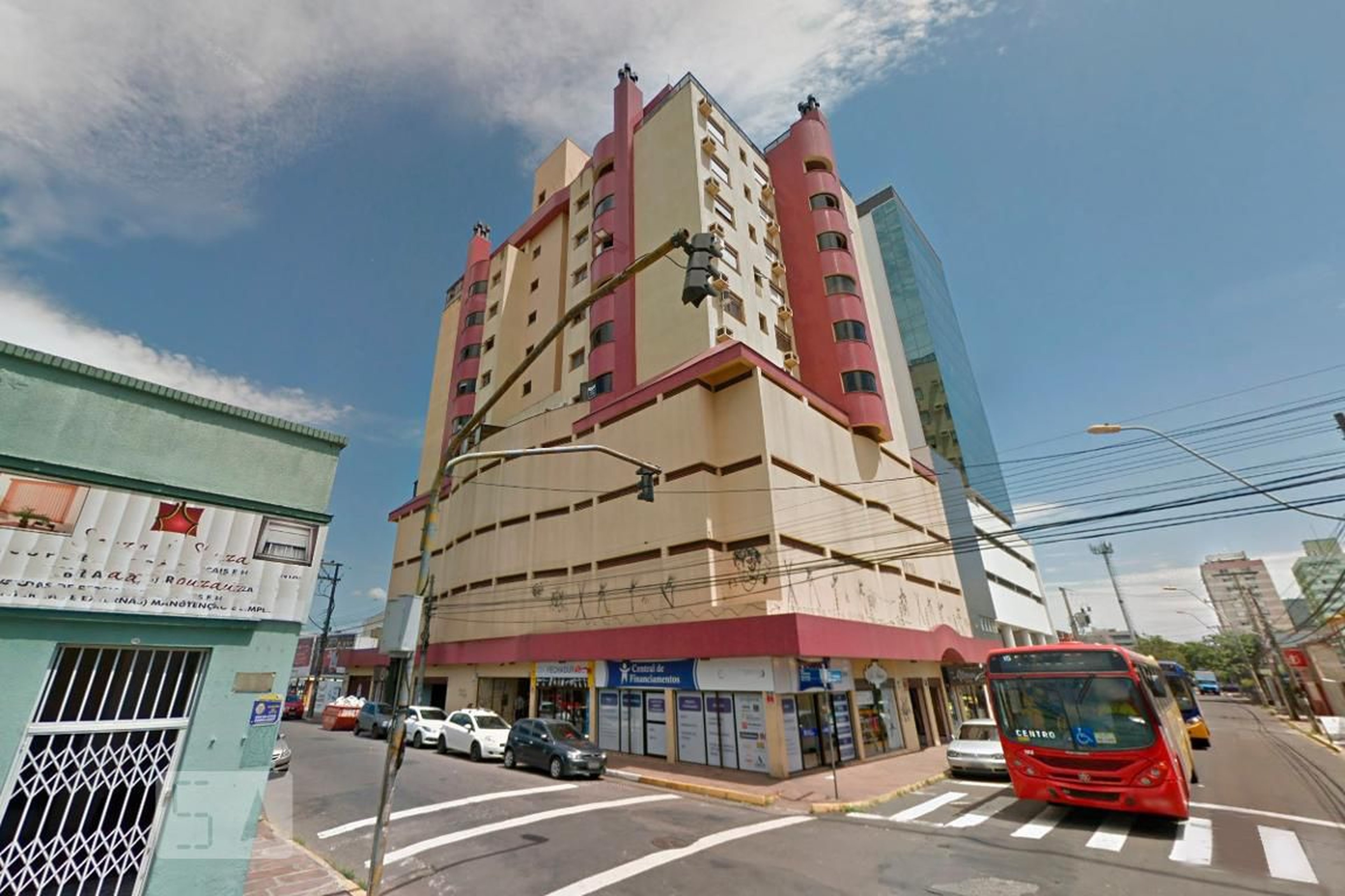 Fachada do Prédio Condomínio Camila