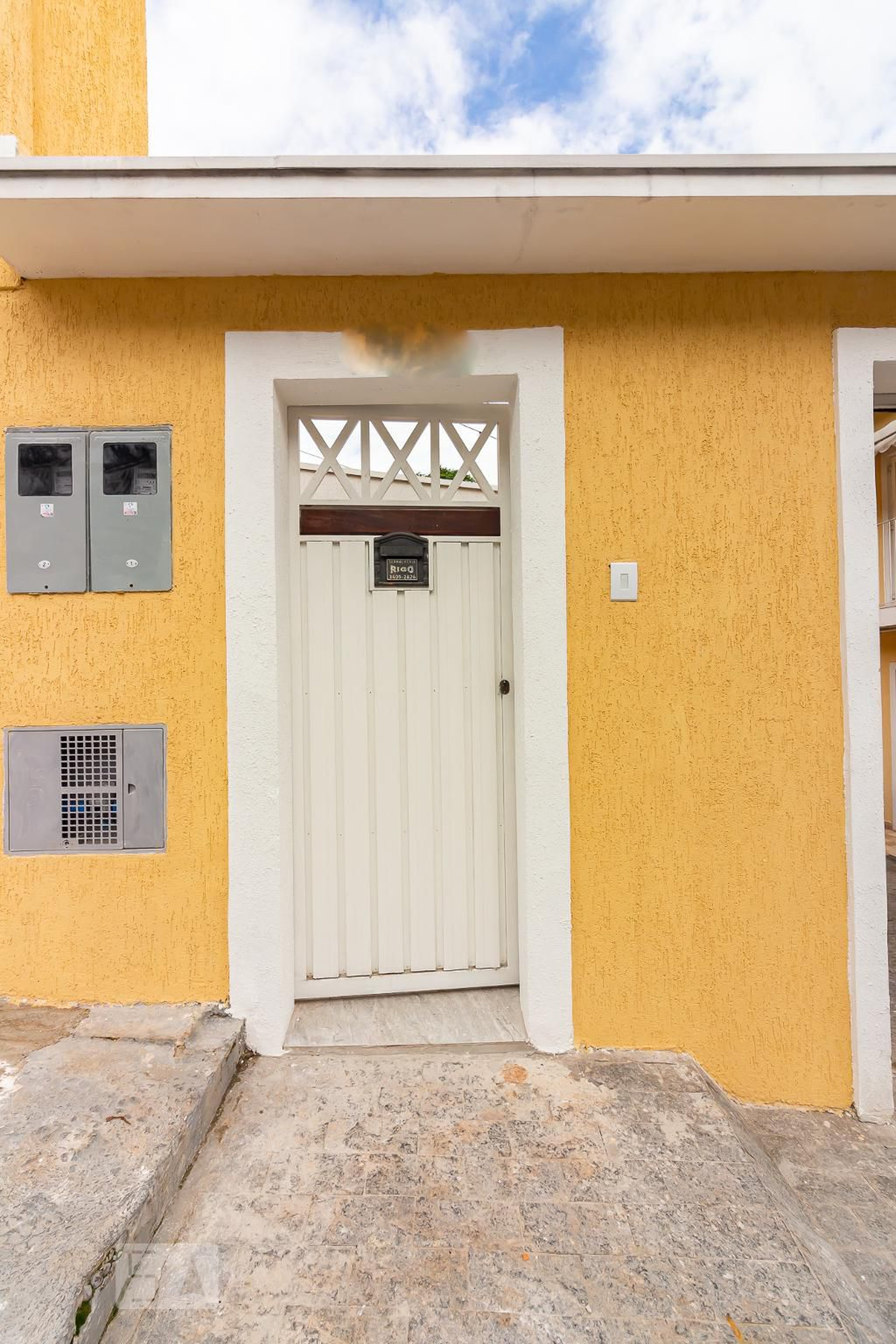 Fachada Condomínio em Rua Capitão Raymundo Barros Nascimento, 280