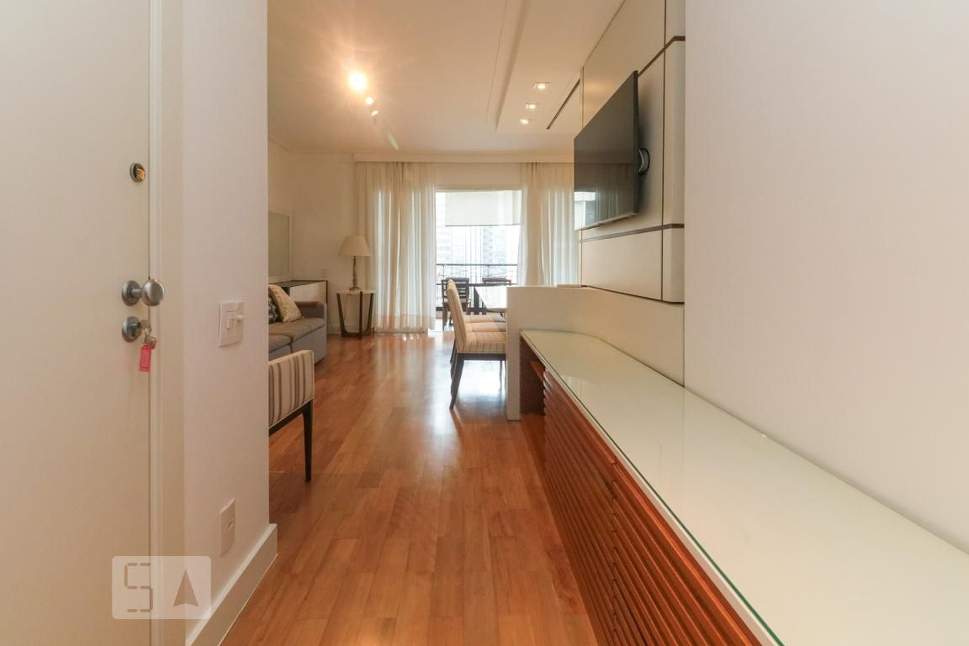 Entrada - Lindenberg Cosmopolitan