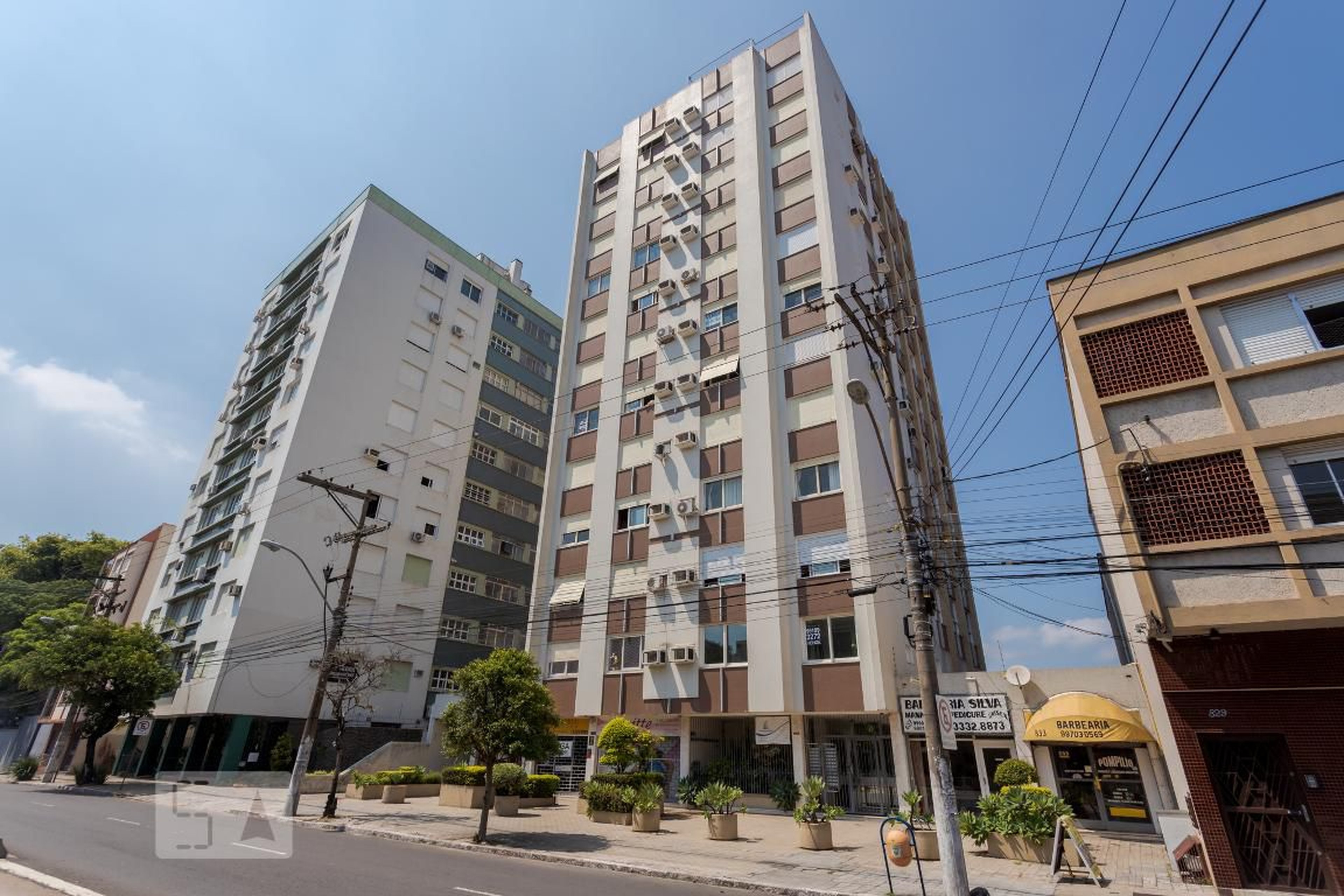 Fachada Condomínio em Avenida Protásio Alves, 846