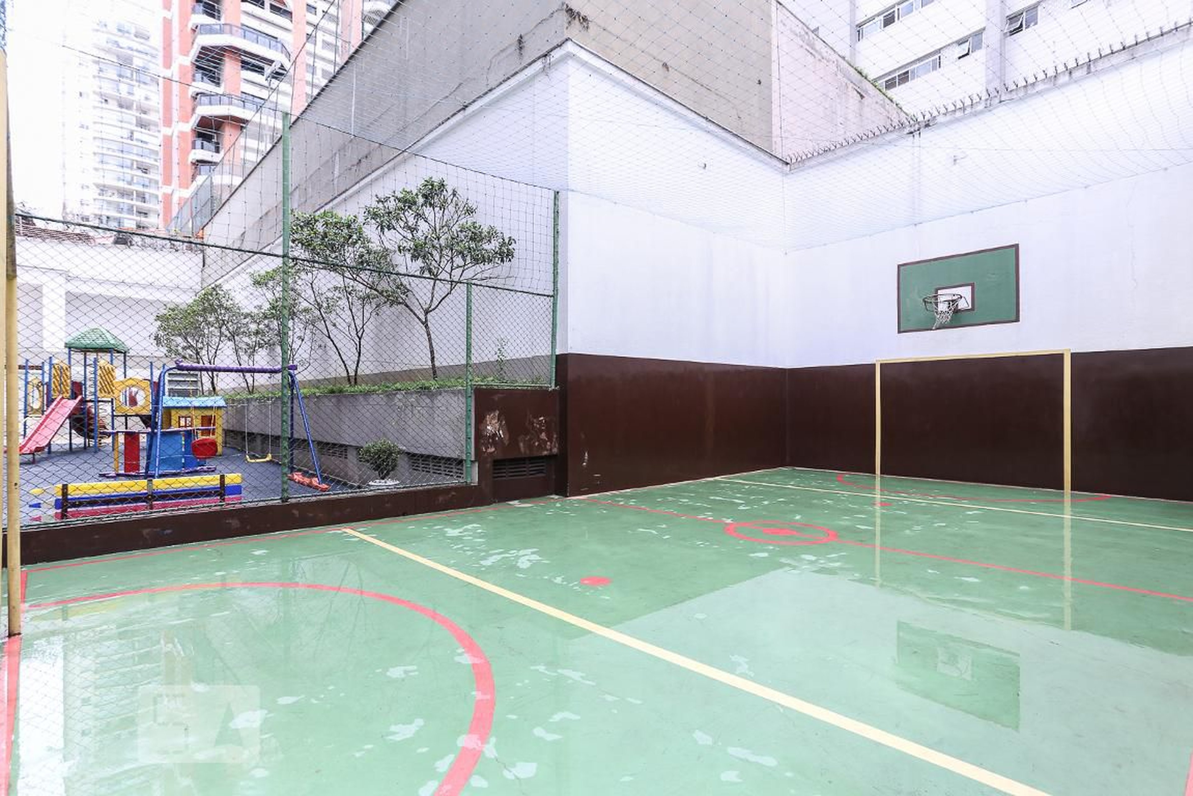 Quadra Esportiva - Happy Days