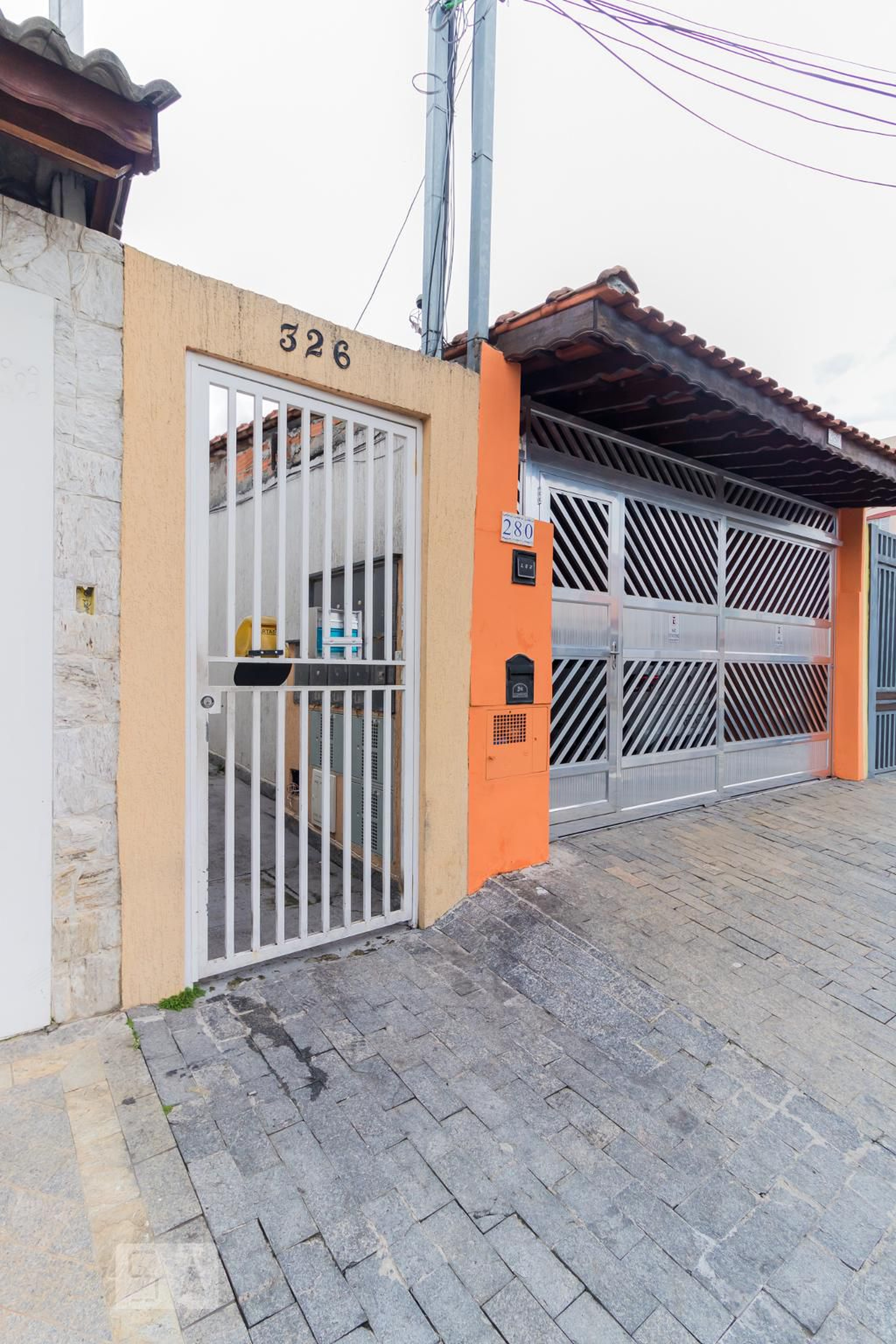 Fachada Condomínio em Rua Victoria Simionato, 326