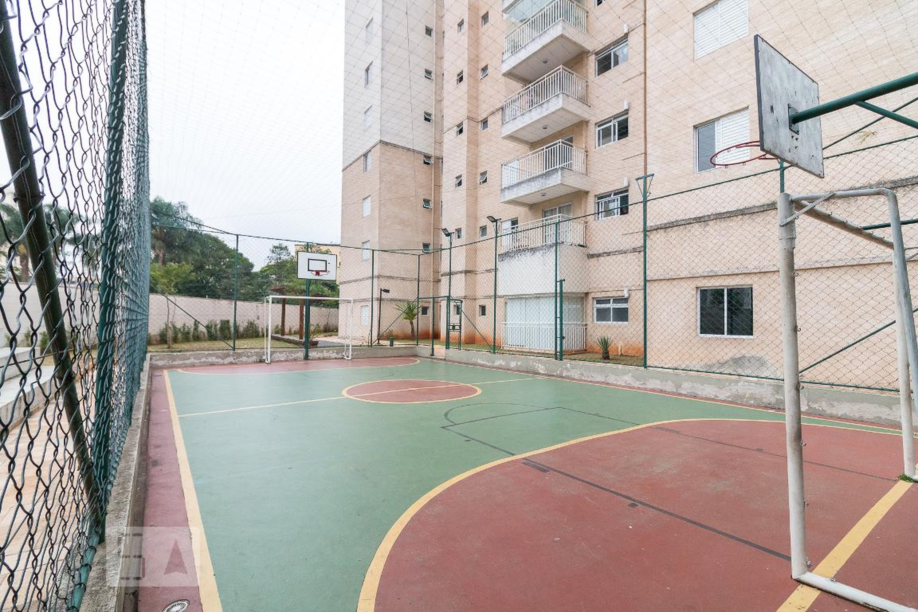 Quadra poliesportiva - Premium