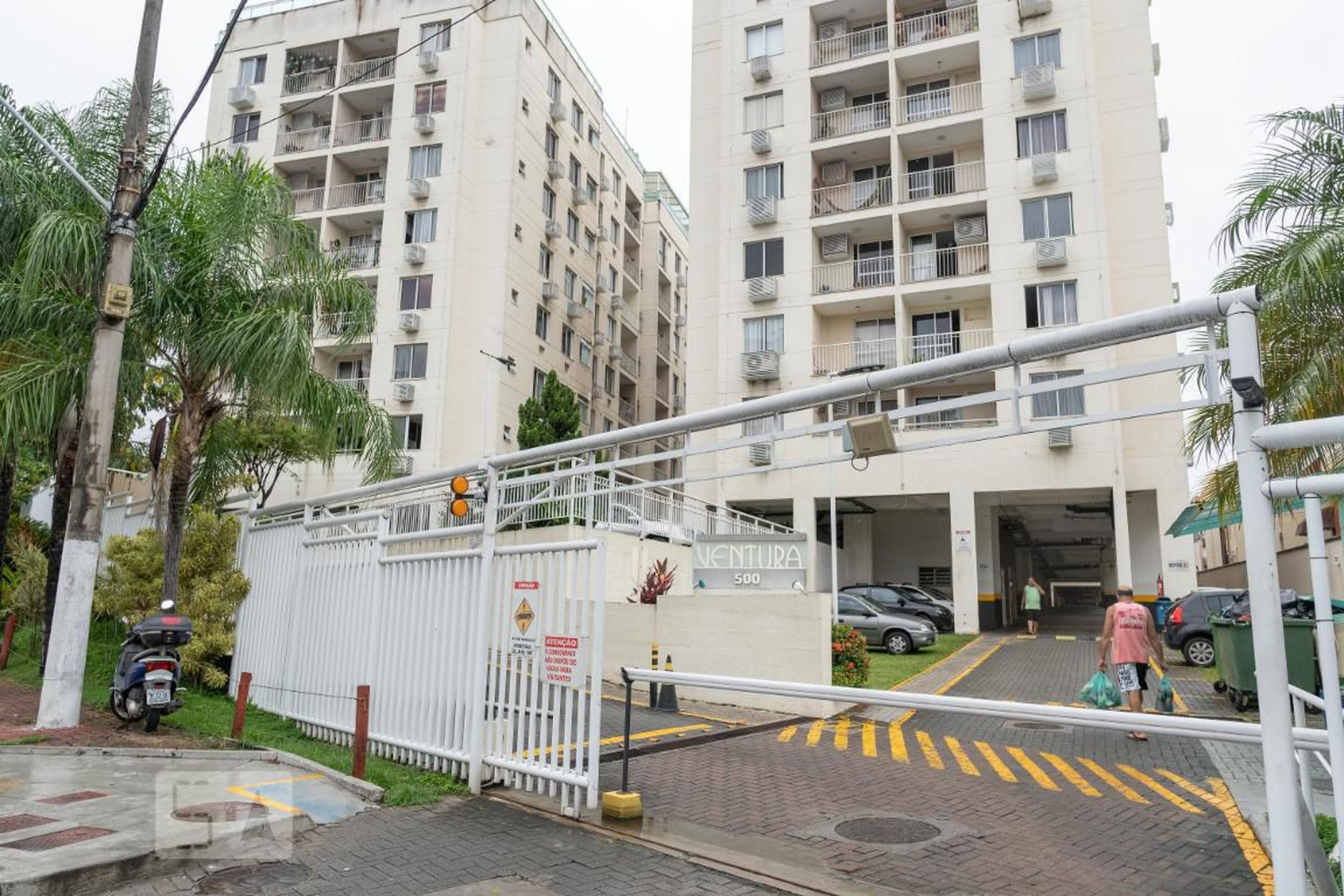 Fachada Condomínio em Rua Doutor Luiz Palmier, 35