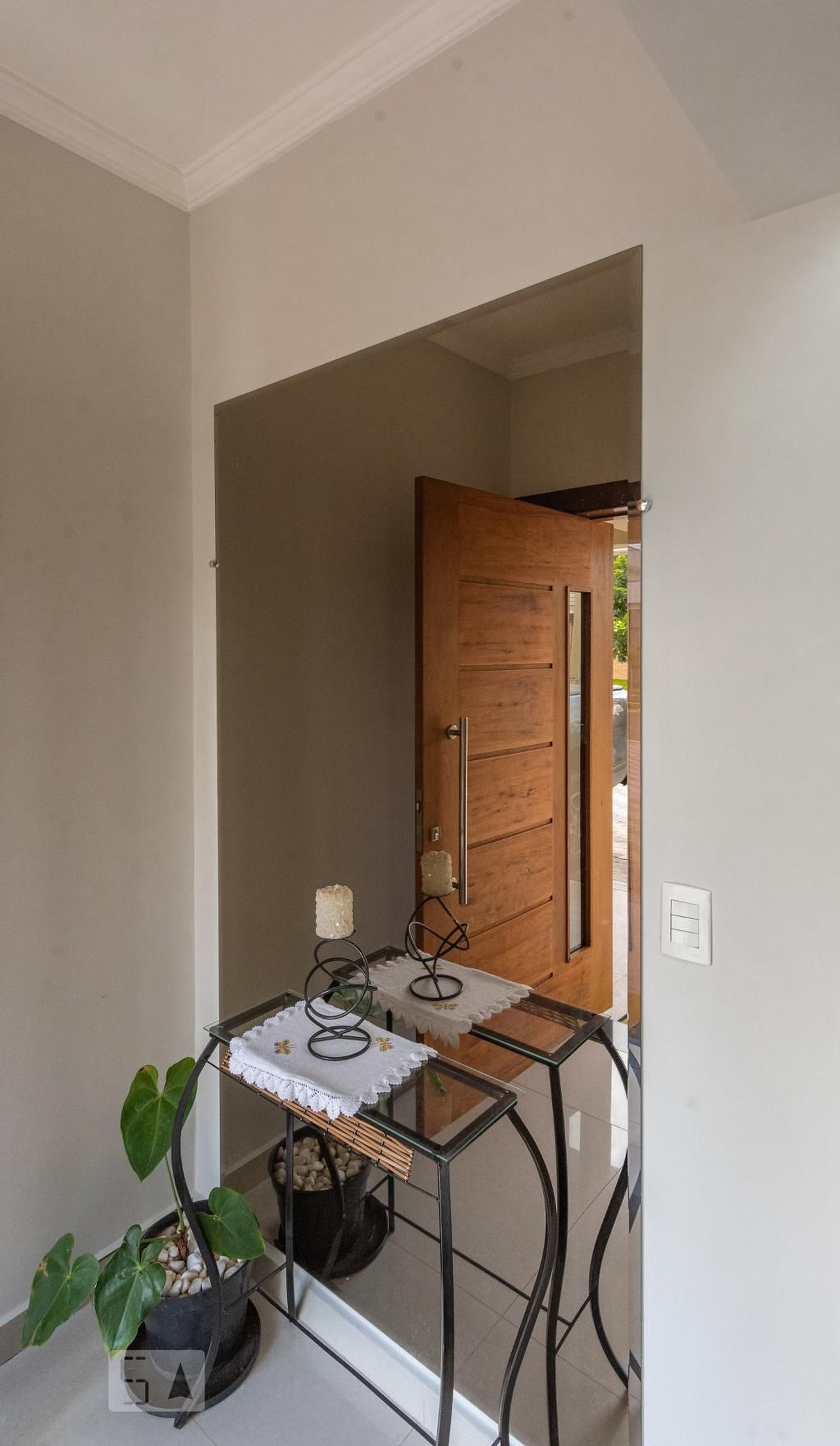 Hall Condomínio em Rua Kyoichi Hirata, 75