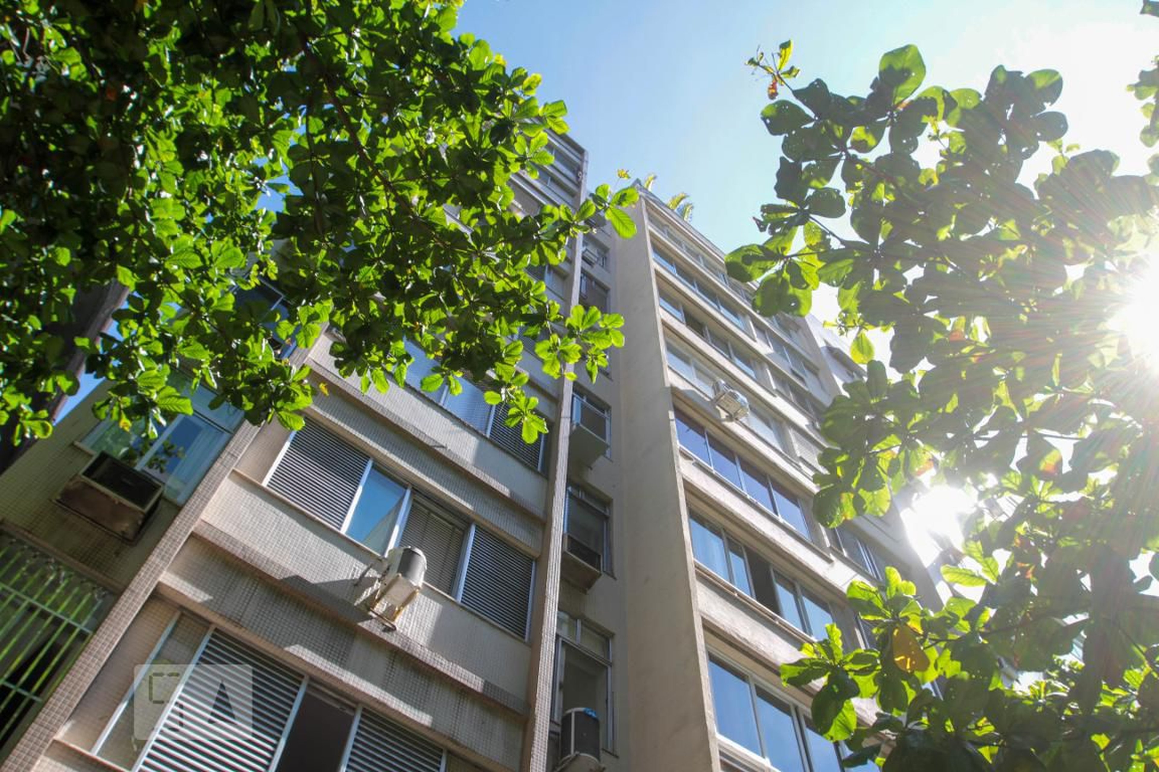 Fachada do Prédio Edifício Saturbraga