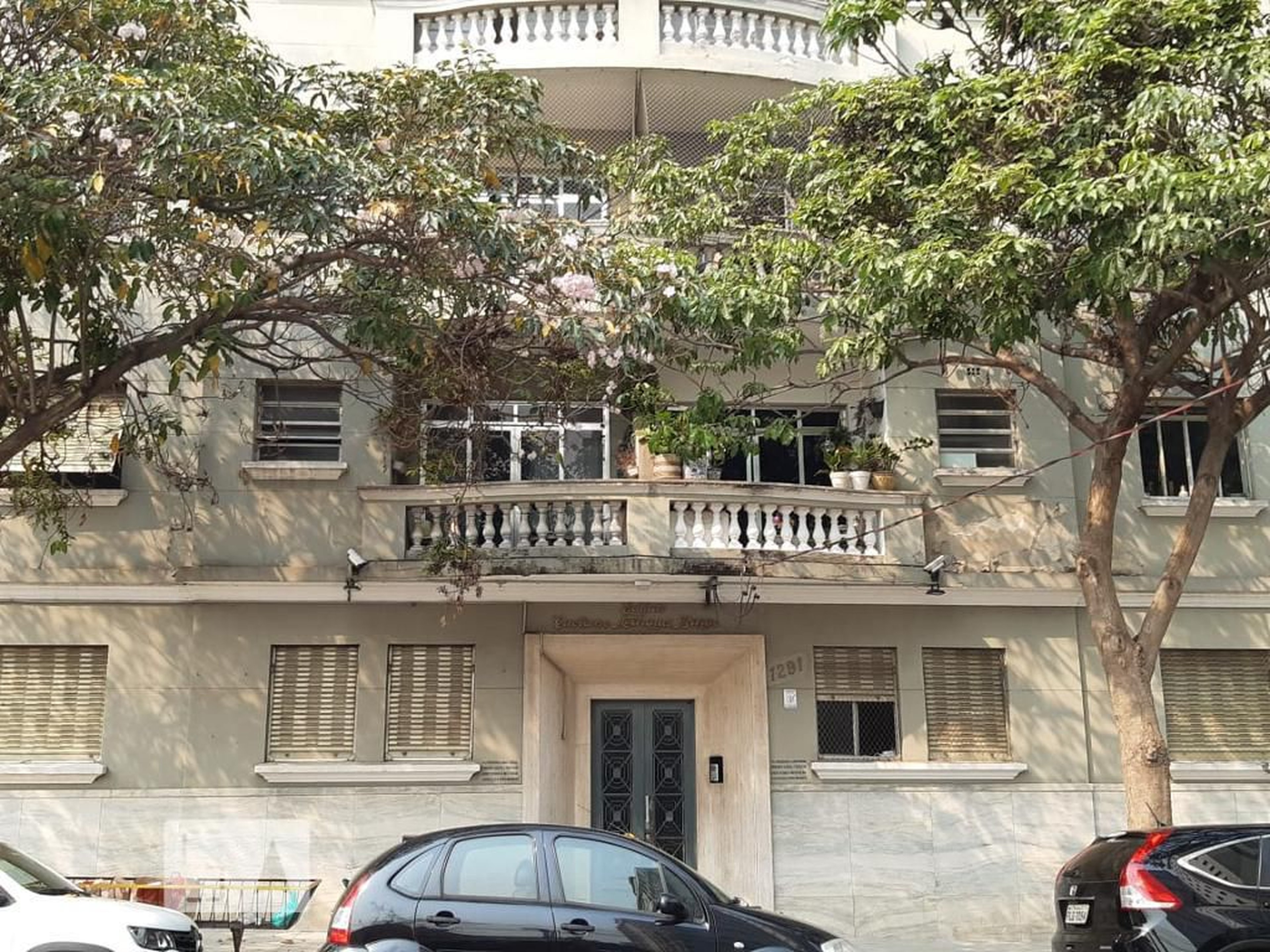 Fachada Condomínio em Rua Doutor Diogo de Faria, 1291