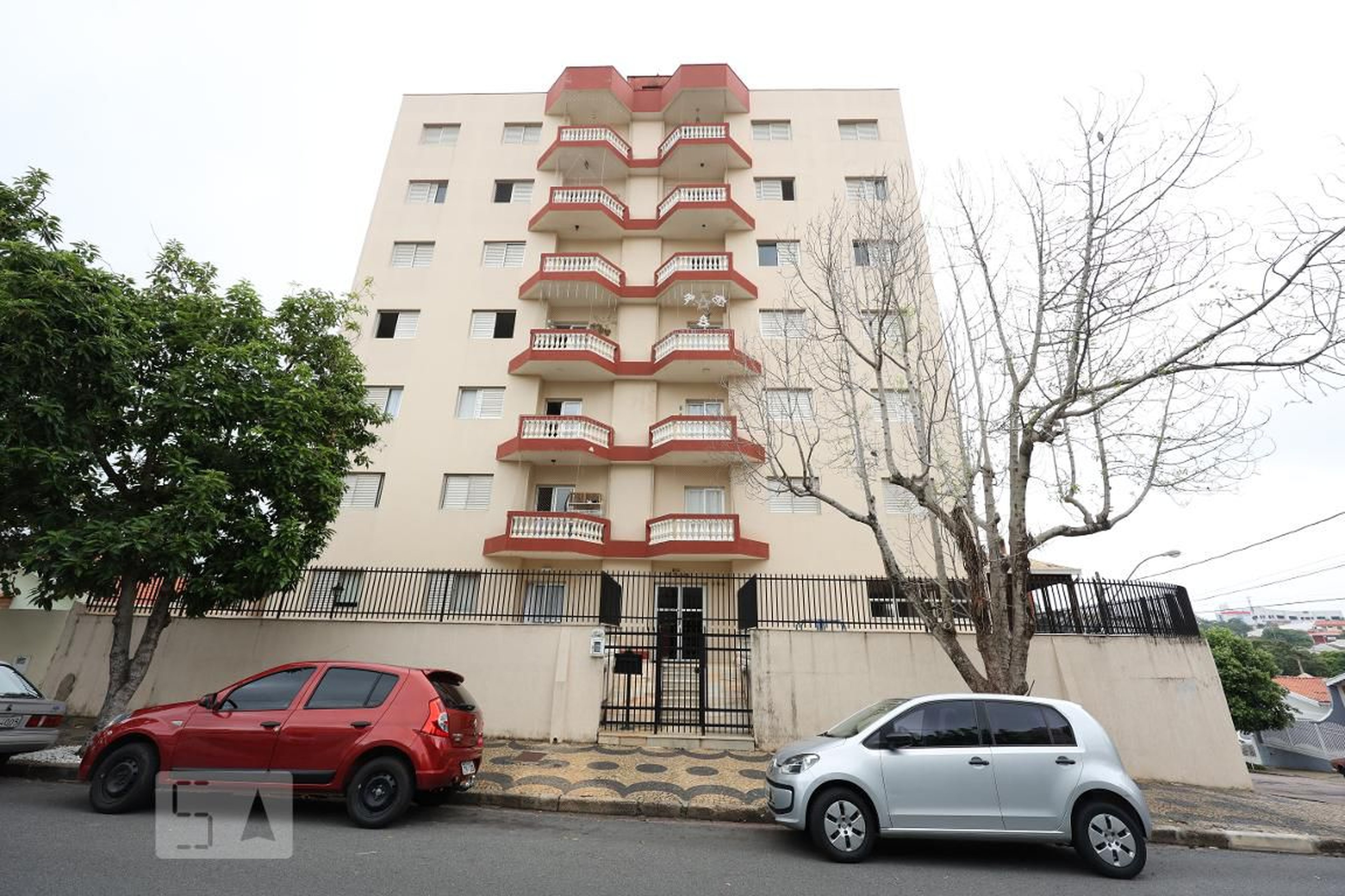 Fachada Edifício Petunia