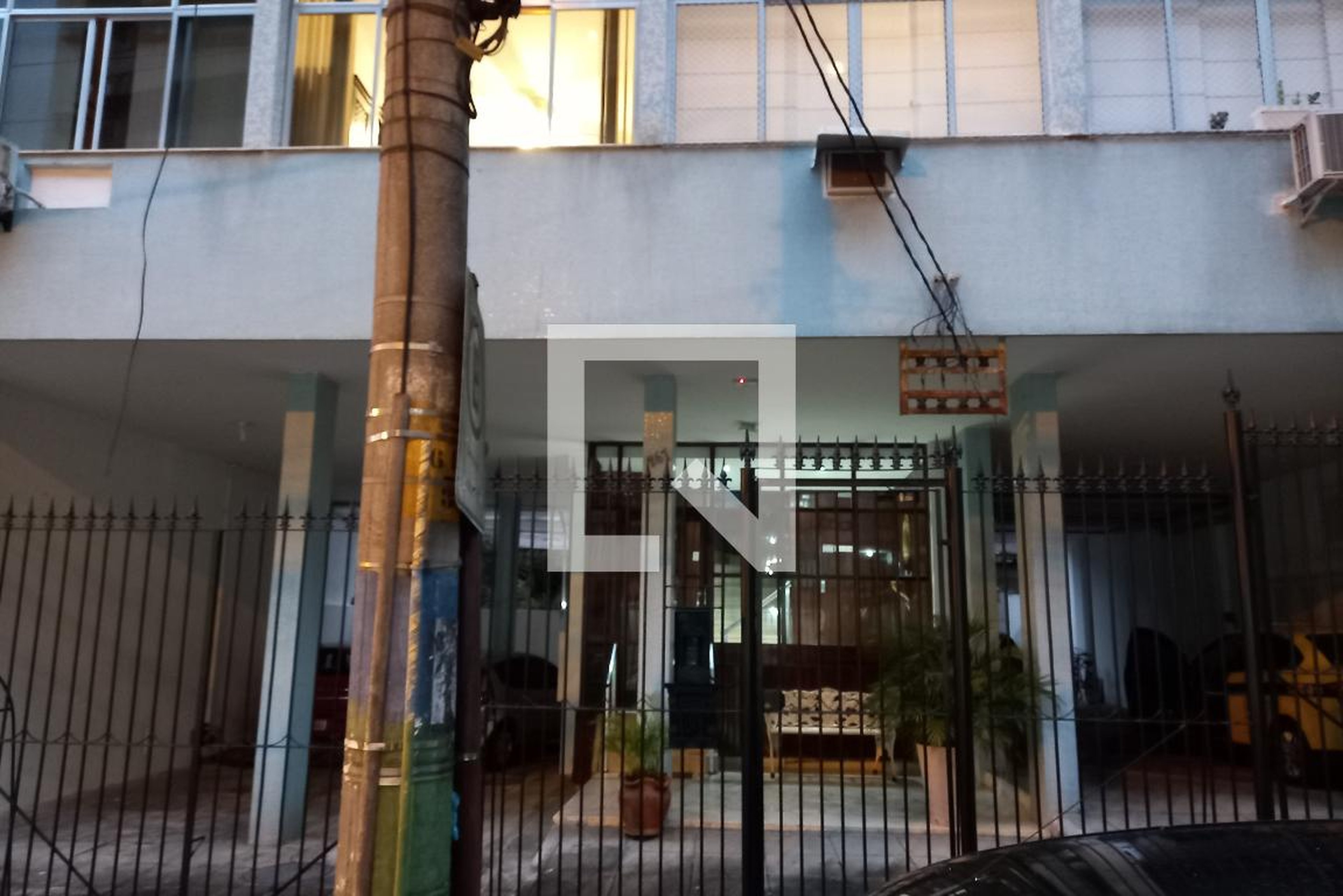 Fachada Condomínio em Rua Clóvis Bevilaqua, 267