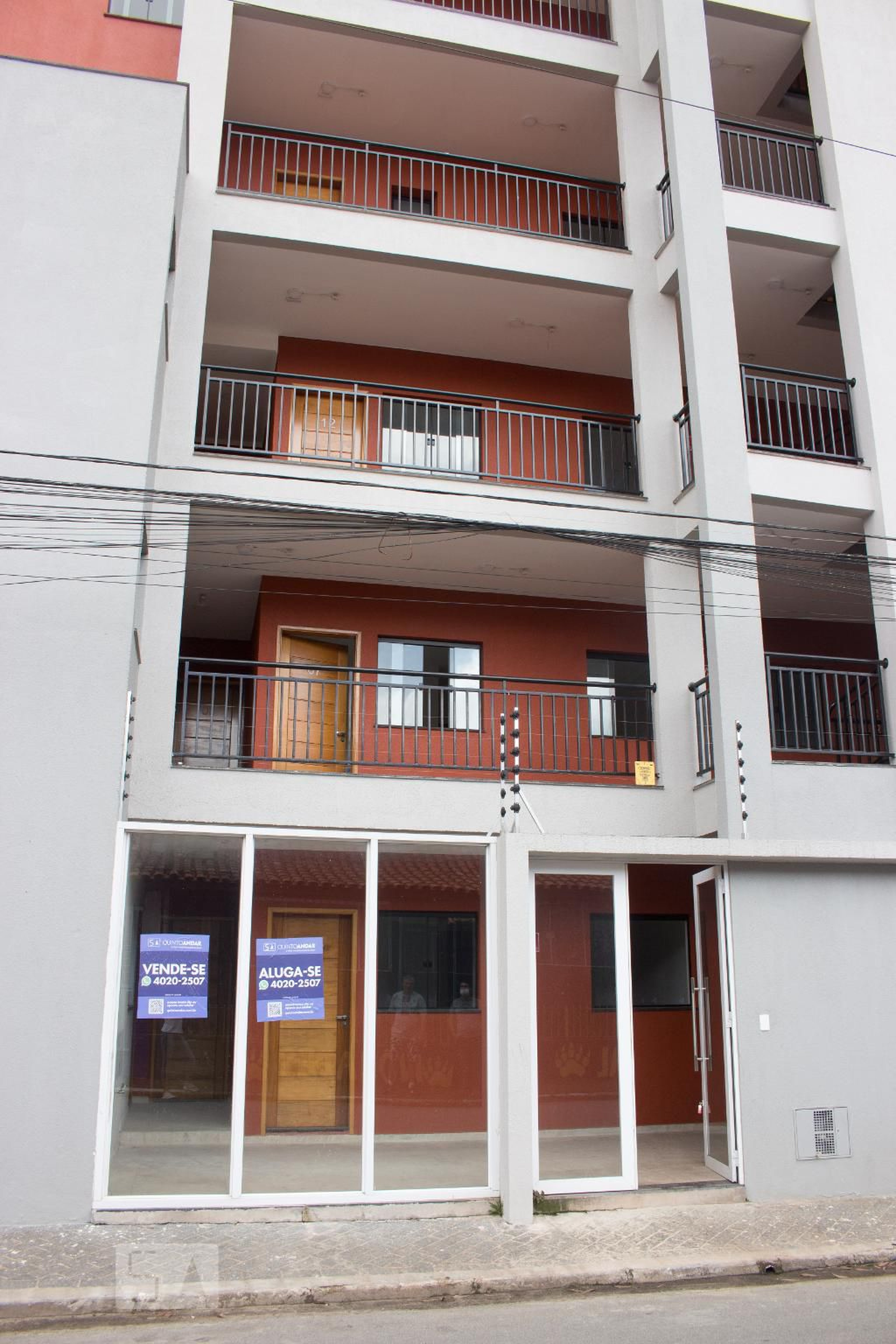 Fachada Condomínio em Rua Taiuvinha, 757