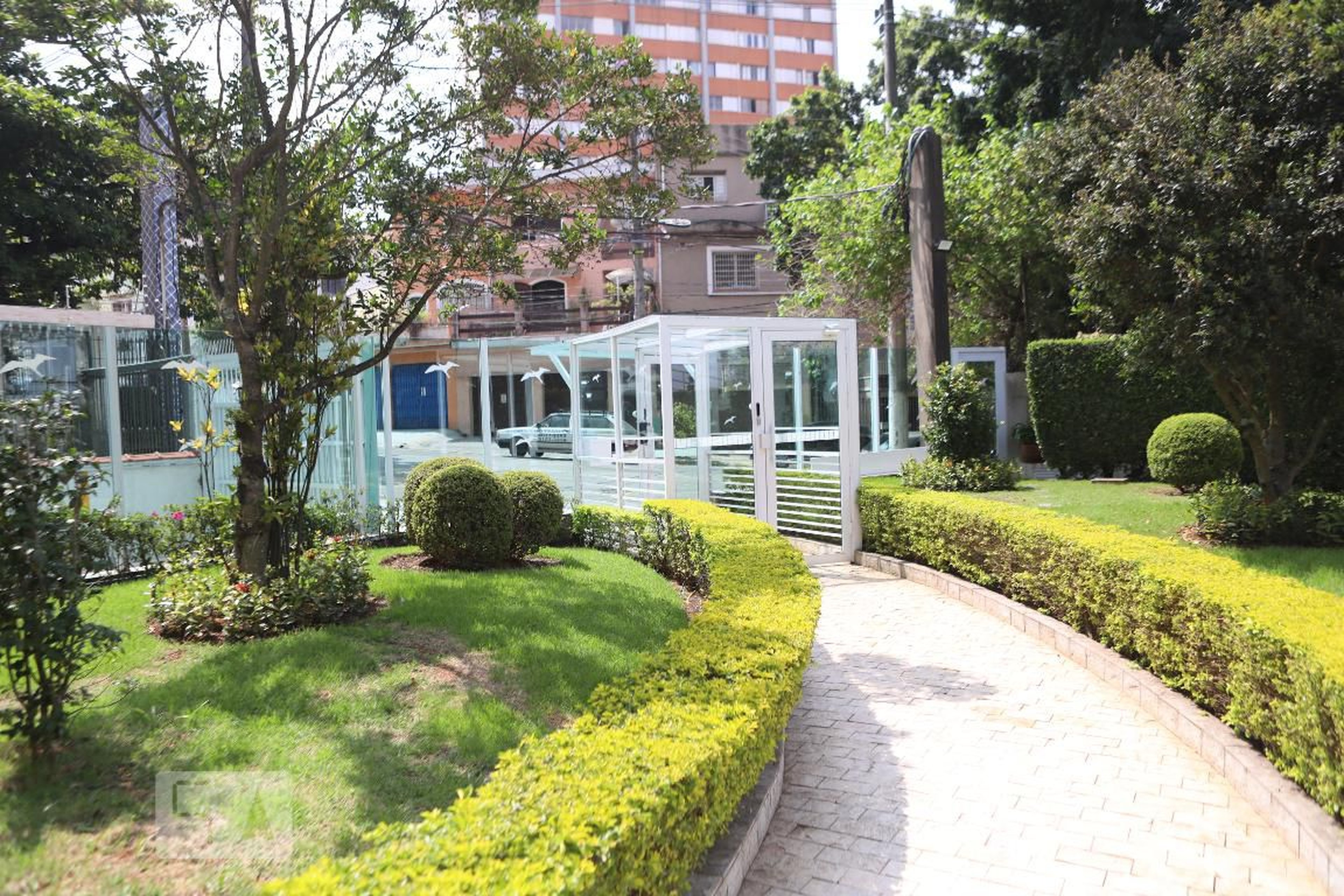 Fachada do Condomínio Condomínio Alvorada